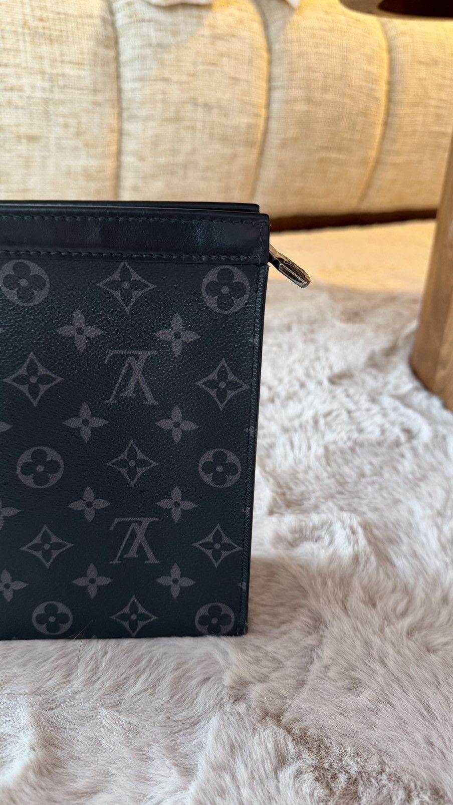 Louis Vuitton Louis Vuitton Voyage Pochette Size ONE SIZE - 7 Thumbnail