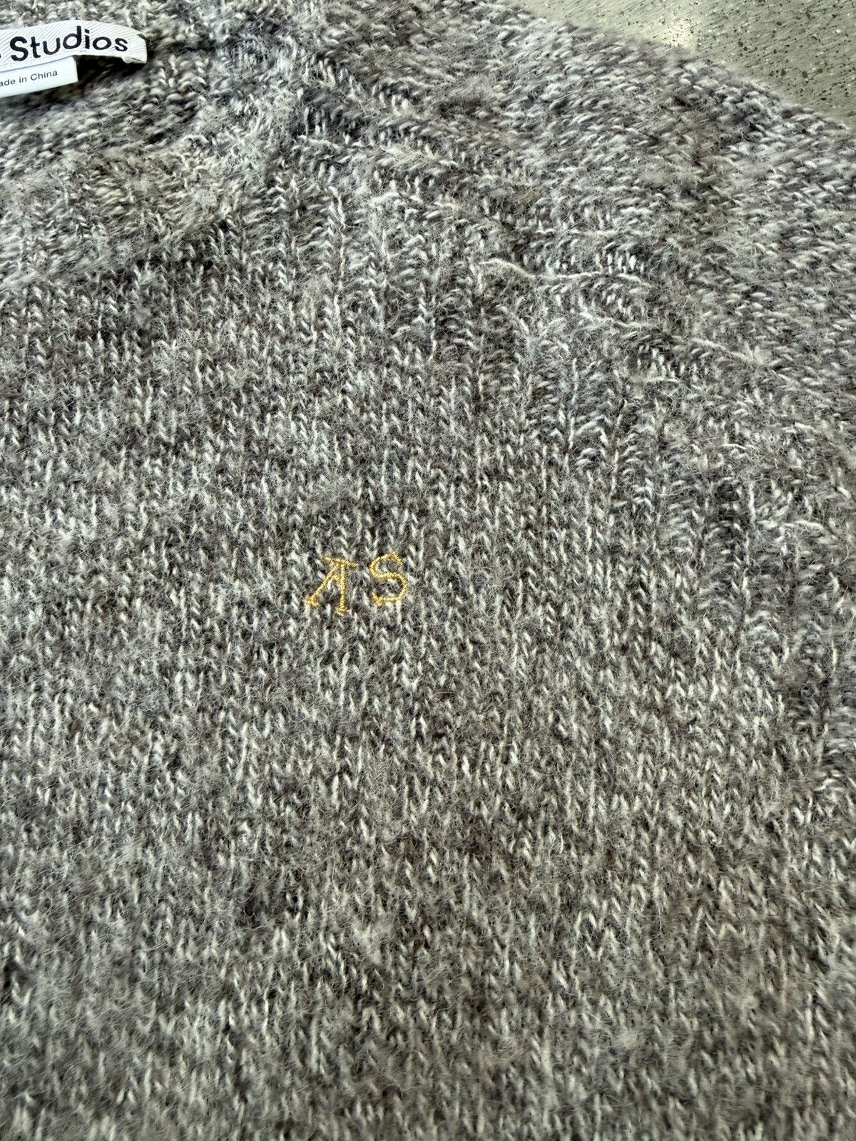 Acne Studios Acne Studios Brushed Wool Knit Sweater Size US M / EU 48-50 / 2 - 2 Thumbnail