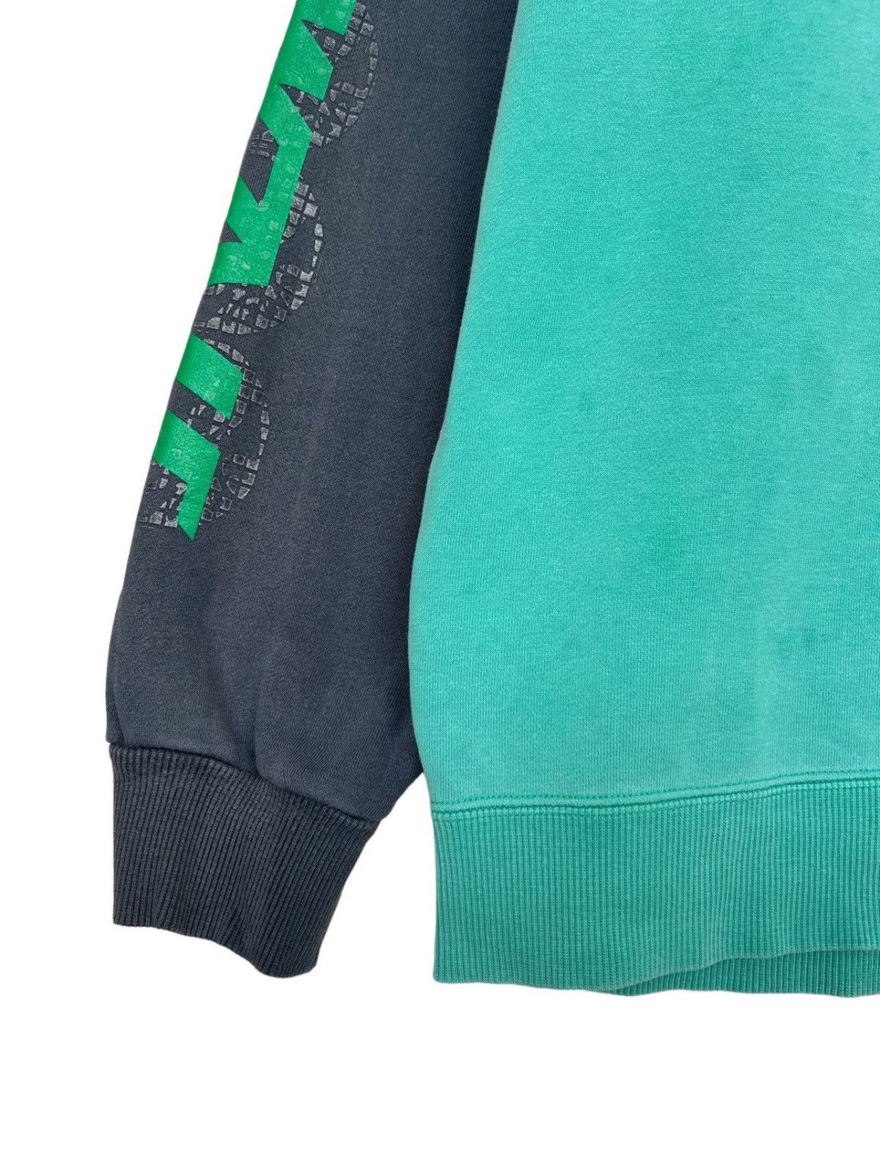 Vintage Vintage 90s Piko Surfboard Green Sweatshirt Medium Size US L / EU 52-54 / 3 - 8 Thumbnail