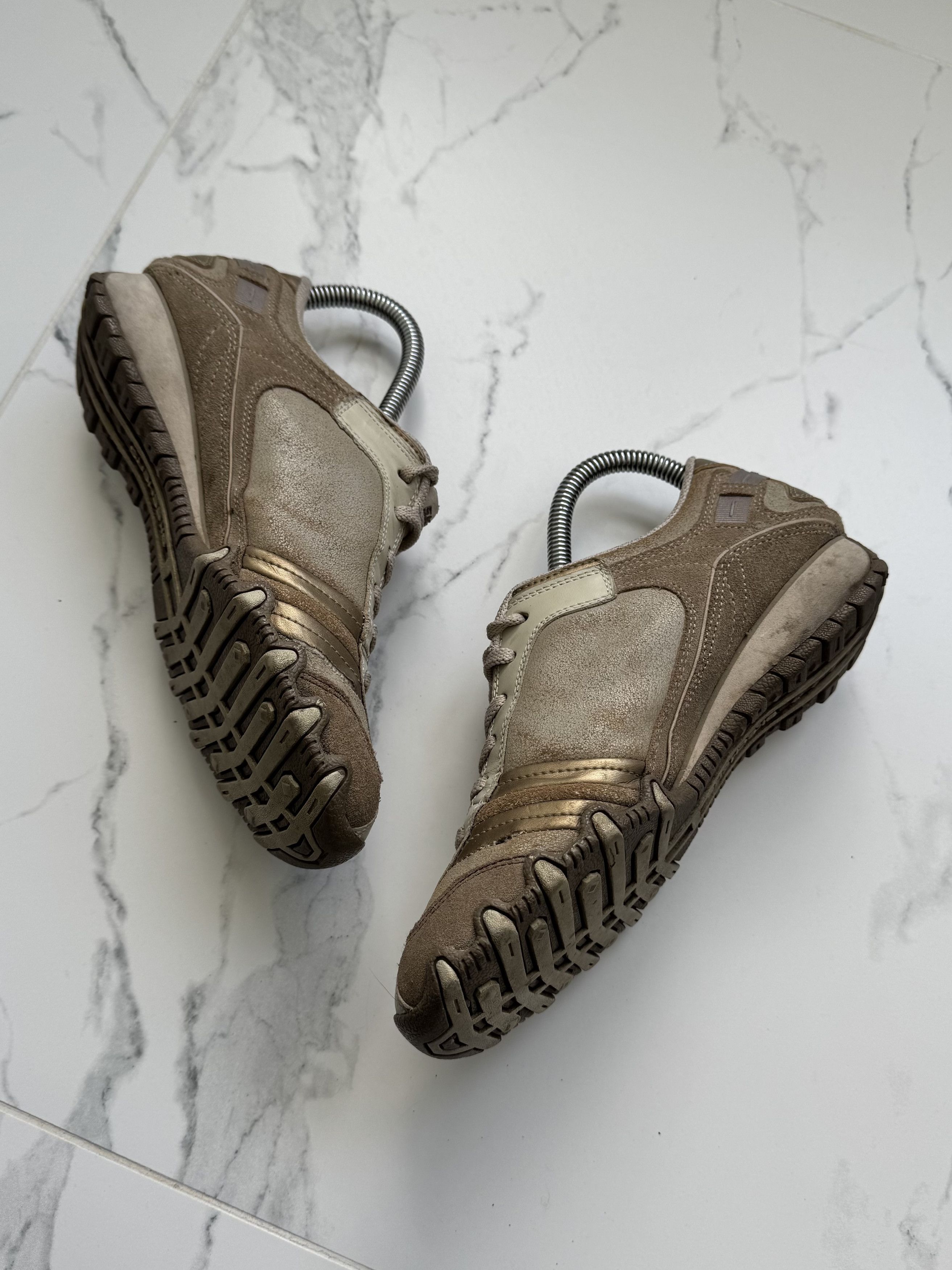SKECHERS Vintage Skechers Women’s Retro Sneakers Beige Gold Trainers Size US 7 / IT 37 - 3 Thumbnail