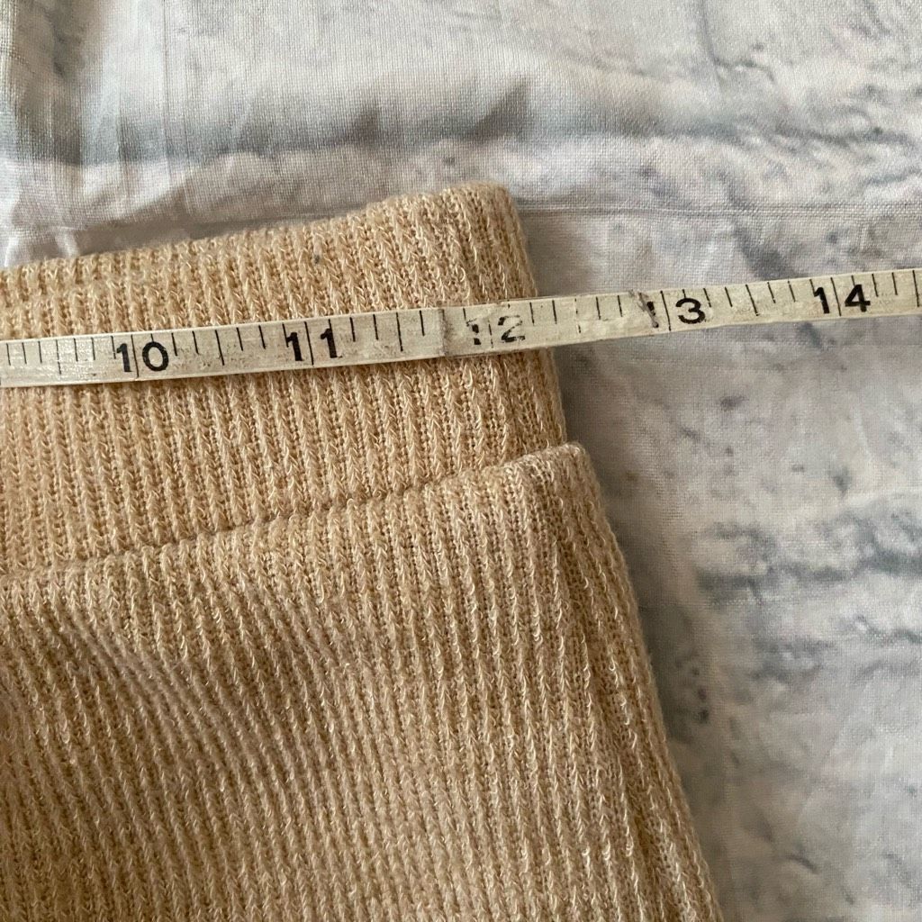 Other Women XS knit pull on shorts tan Size 26" / US 2 / IT 38 - 5 Thumbnail