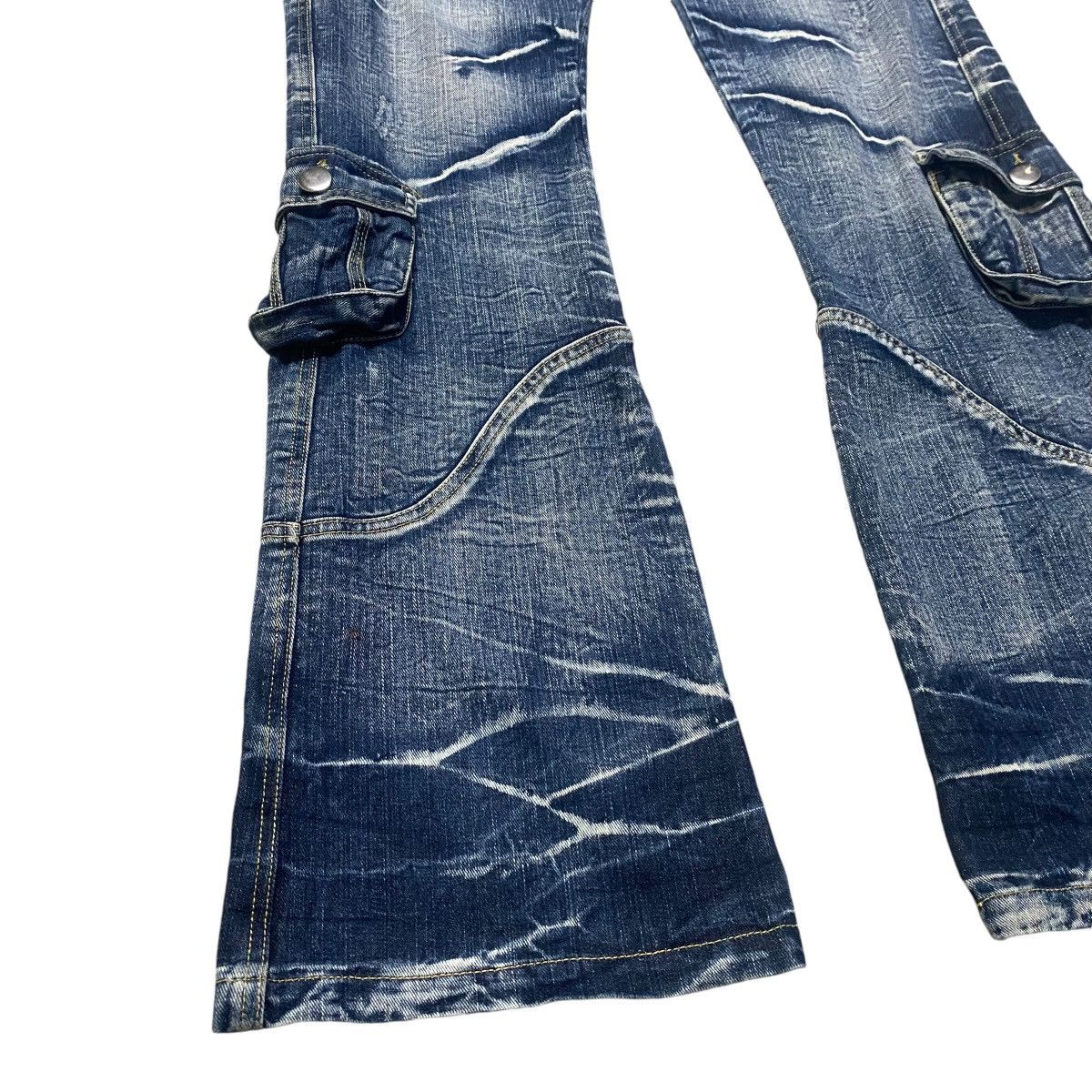 Japanese Brand Vintage TOPISM Denim Super Flare Cargo Pants Size US 34 / EU 50 - 8 Thumbnail