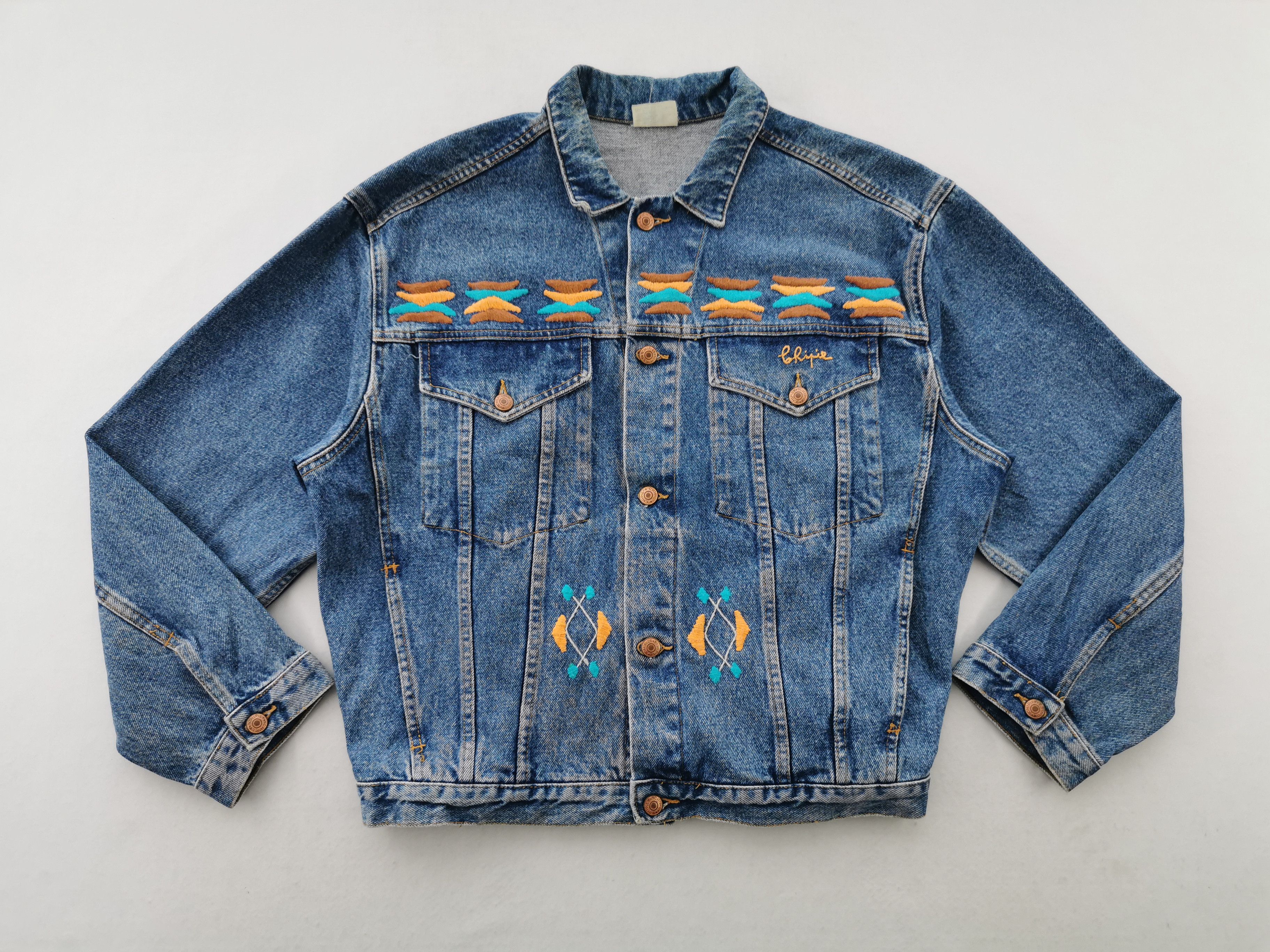 Vintage Vintage 80s Chipie Embroidered Denim Jacket Made In Japan Size US L / EU 52-54 / 3 - 1 Thumbnail