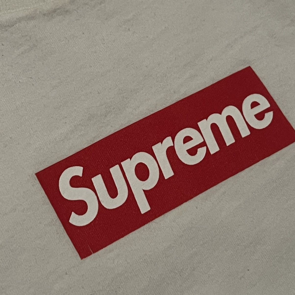 Supreme Supreme OG Box Logo tee 2001 Friends and Family Bogo t shirt Size US XL / EU 56 / 4 - 17 Thumbnail