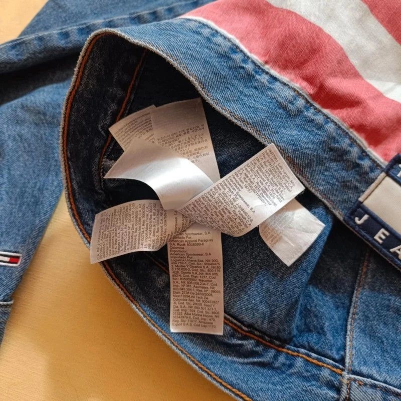 Tommy Hilfiger Tommy Hilfiger Jeans Denim Jacket Trucker USA Flag Size S Size S / US 4 / IT 40 - 14 Thumbnail
