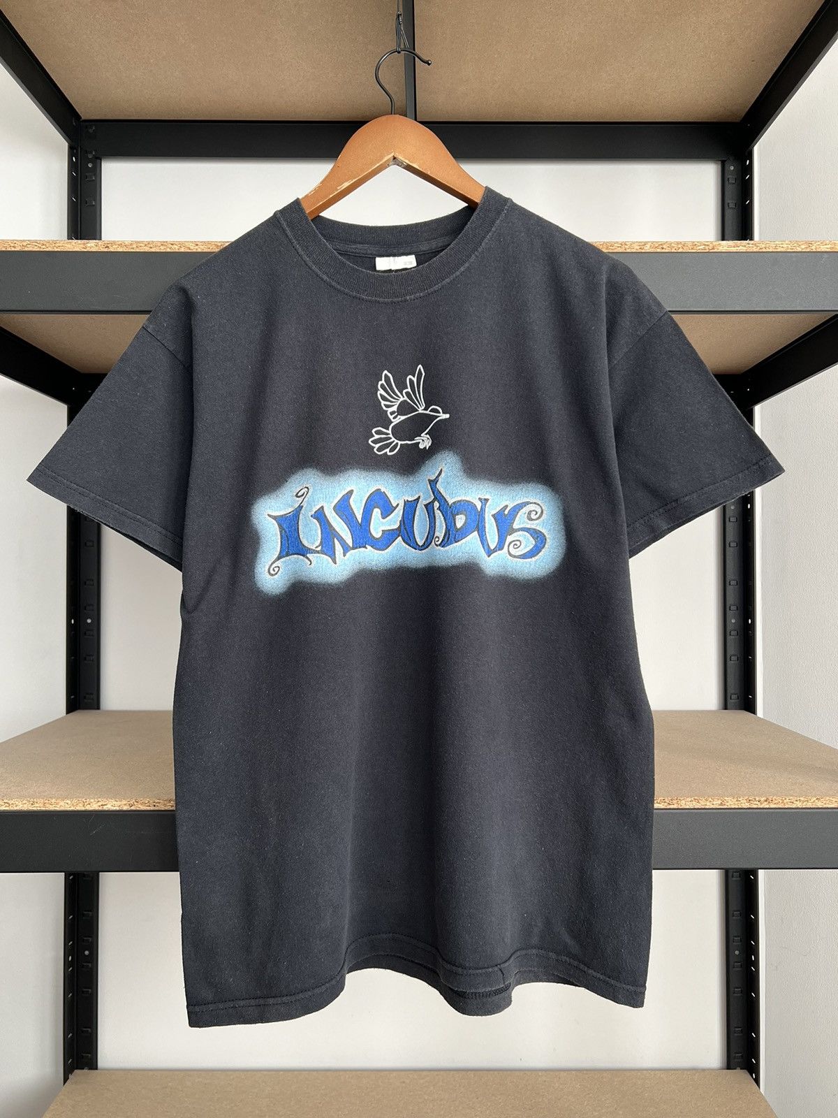 Band Tees Vintage 2004 Incubus A Crow Left of the Murder Tour T-shirt Size US L / EU 52-54 / 3 - 1 Thumbnail