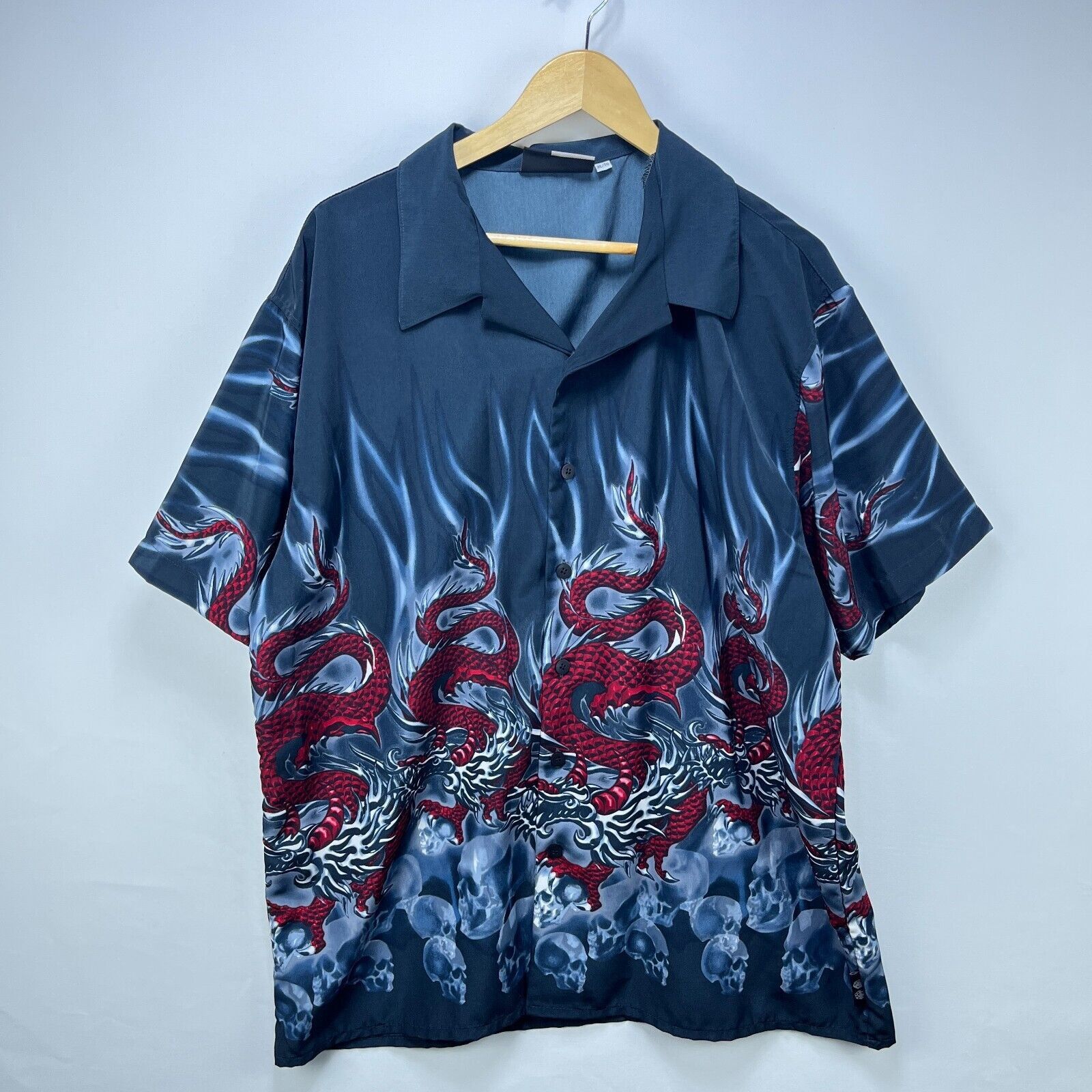 Vintage Vintage Red Dragon Button Up Hawaiian Flames All Print XL Size US XL / EU 56 / 4 - 1 Thumbnail