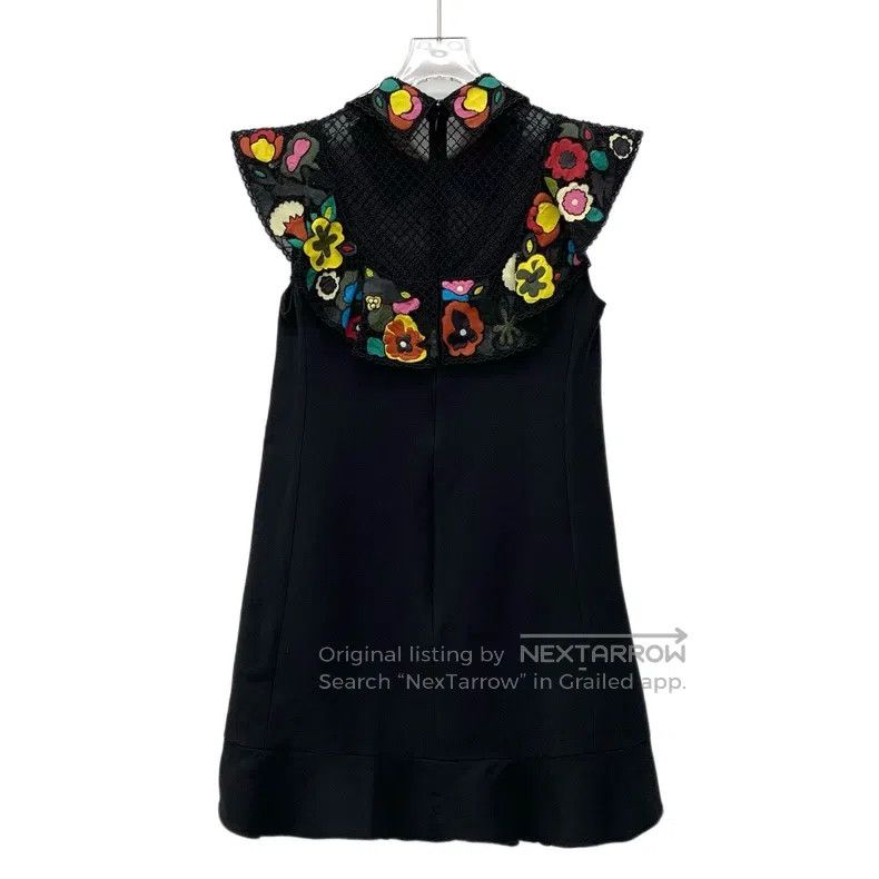 Valentino Valentino Black lace beaded wool lapel ruffled dress Size M / US 6-8 / IT 42-44 - 2 Thumbnail