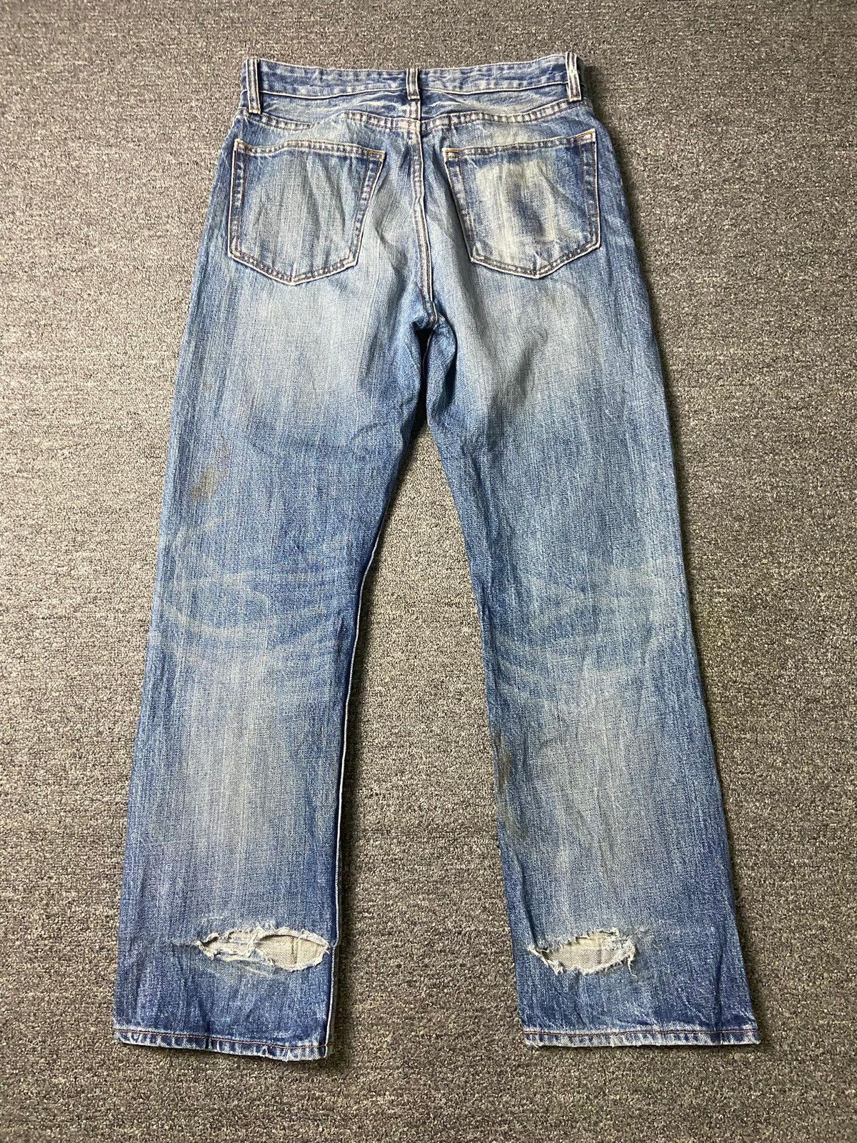 Gap × Japanese Brand × Vintage Vintage GAP Easy Fit Distressed Denim Jeans (132) Size US 32 / EU 48 - 2 Thumbnail