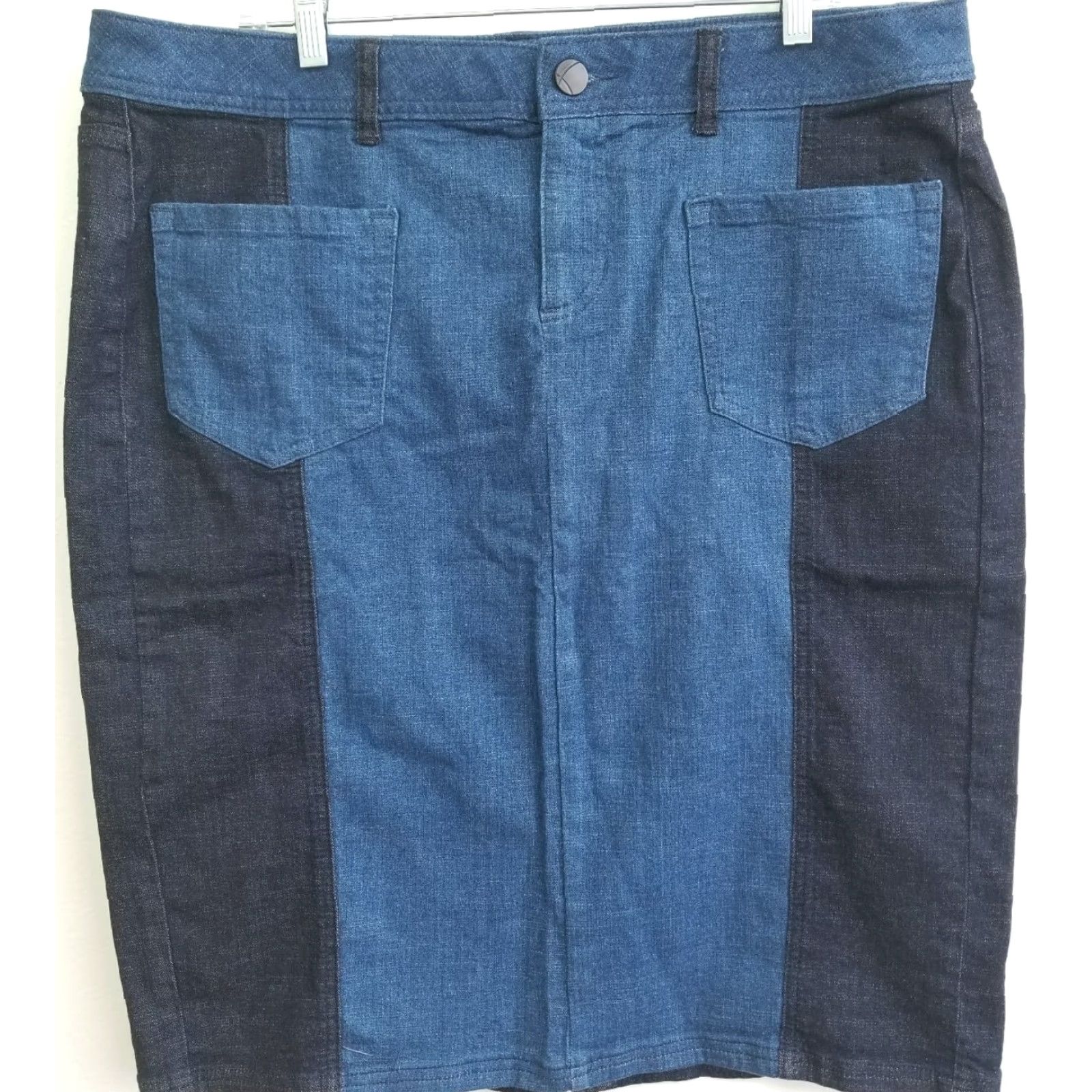Vintage Glamour X Lane Bryant Denim Jean Skirt Size 18 Two Toned Dark Medium Fade Blue Womens Short 18 20 Across Waist 25 Waist to Hem Size 40" / US 18 - 2 Thumbnail