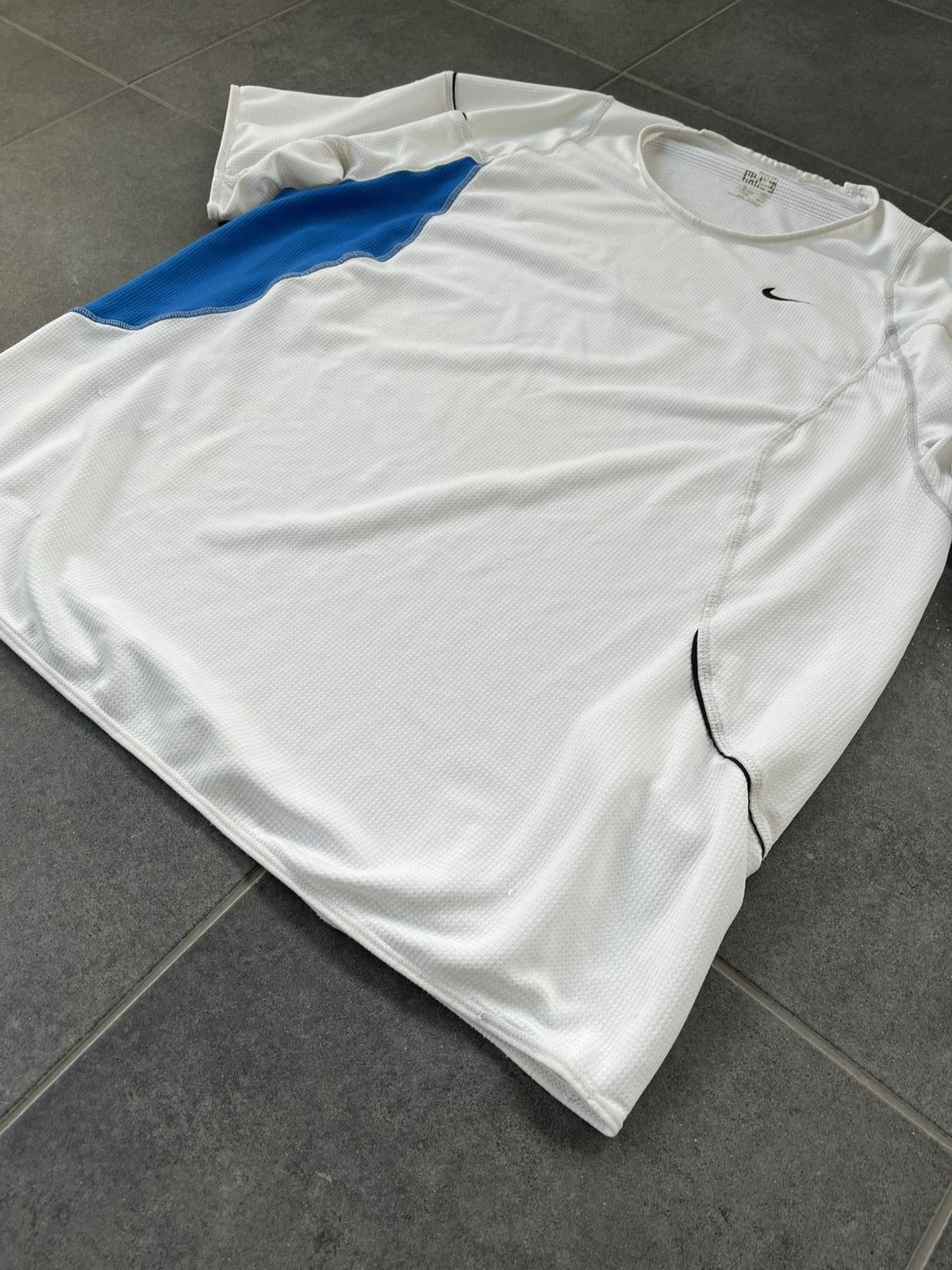 Nike T-shirt Nike oversize boxy vintage retro 90s y2k Size US XL / EU 56 / 4 - 4 Thumbnail