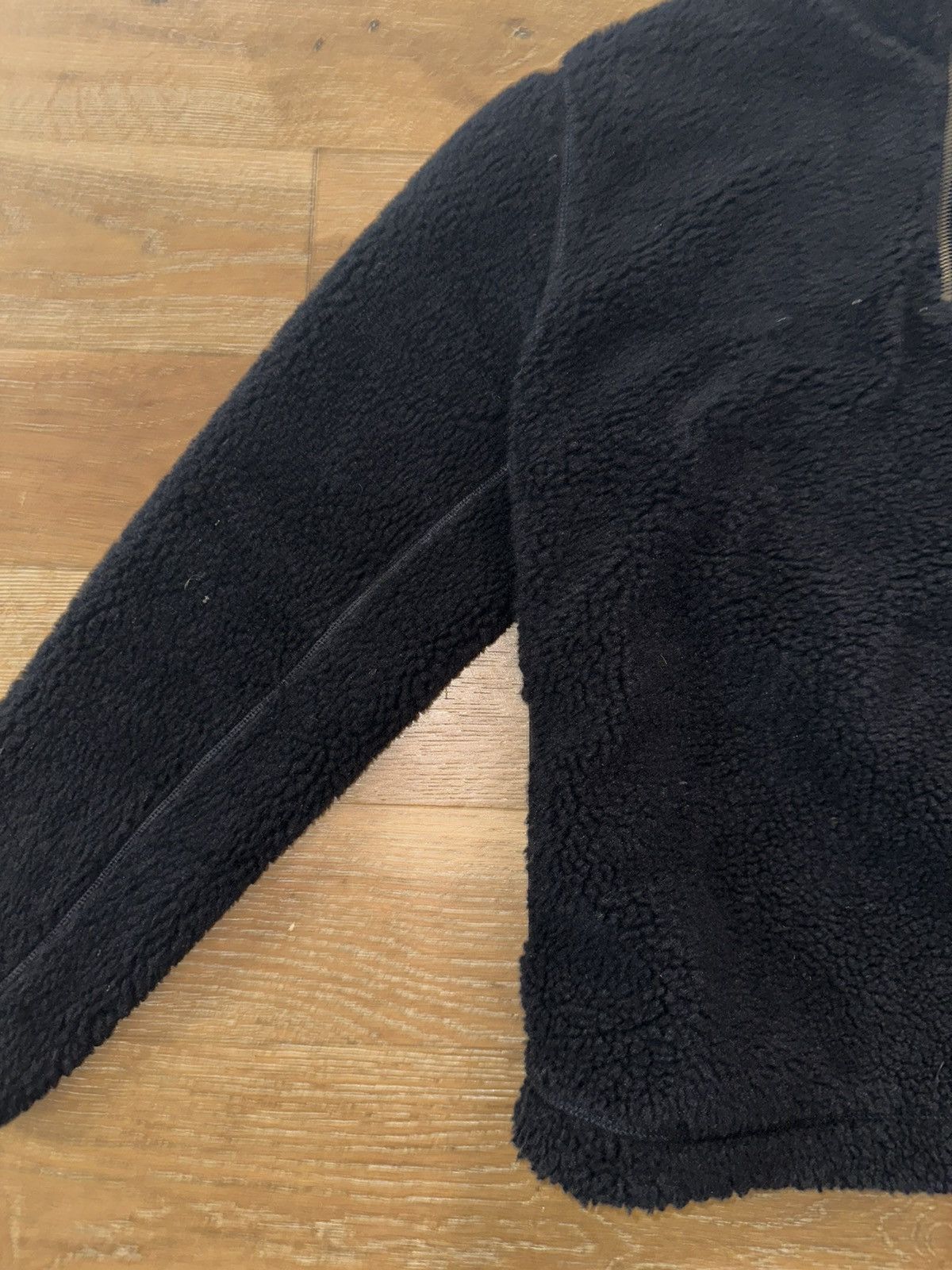 Banana Republic Banana Republic Fuzzy Quarter Zip Size Medium Mens Size US M / EU 48-50 / 2 - 3 Thumbnail