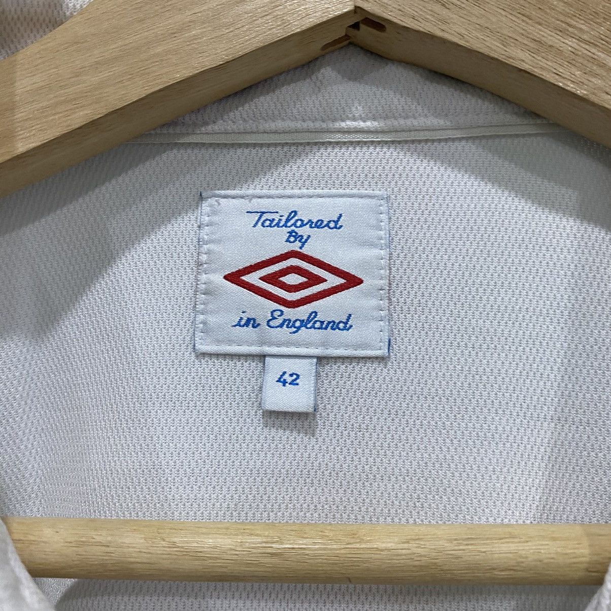 Umbro VINTAGE 2009-10 England Home Jersey Umbro Tailored InEngland Size US L / EU 52-54 / 3 - 11 Thumbnail