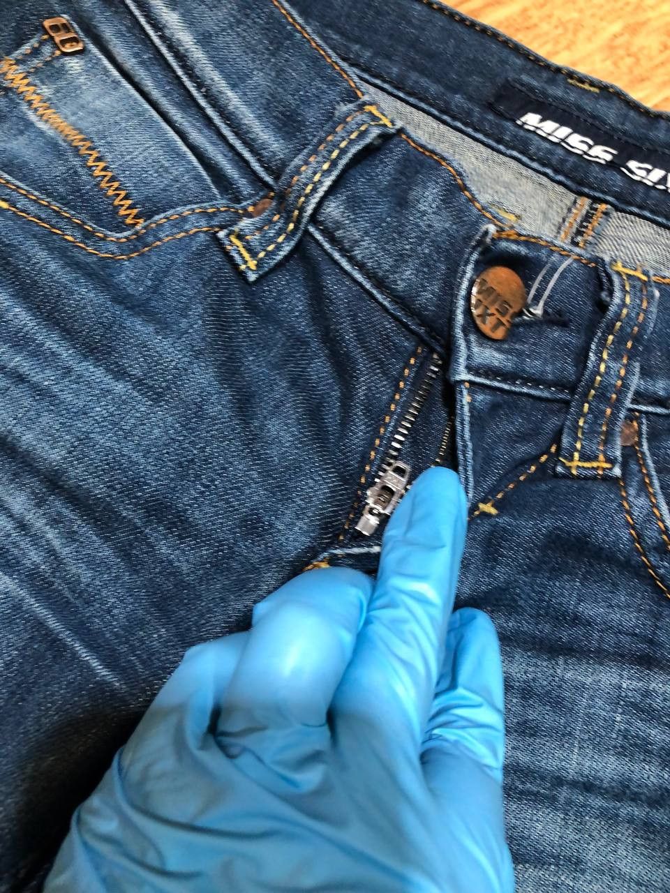 Miss Sixty Miss Sixty Distressed Denim Jeans Y2K Hype Streetwear Style Size 26" / US 2 / IT 38 - 4 Thumbnail