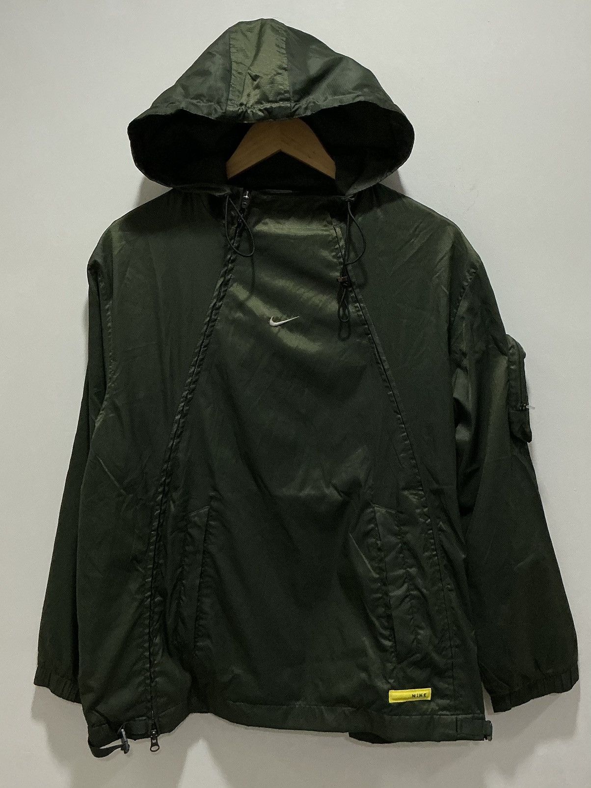 中古良品　GYAKUSOU NIKE AERLOFT 800フィル Gyakusou × Nike × Vintage Vintage Nike Gyakusou Asymmetrical Zip