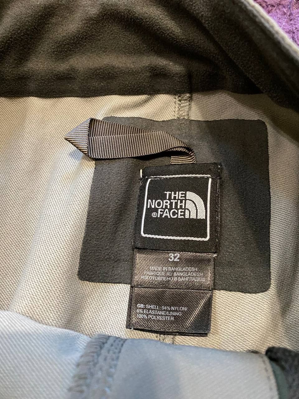 The North Face Vintage The North Face Streetwear Casual Pants Size 32 Size US 32 / EU 48 - 2 Thumbnail