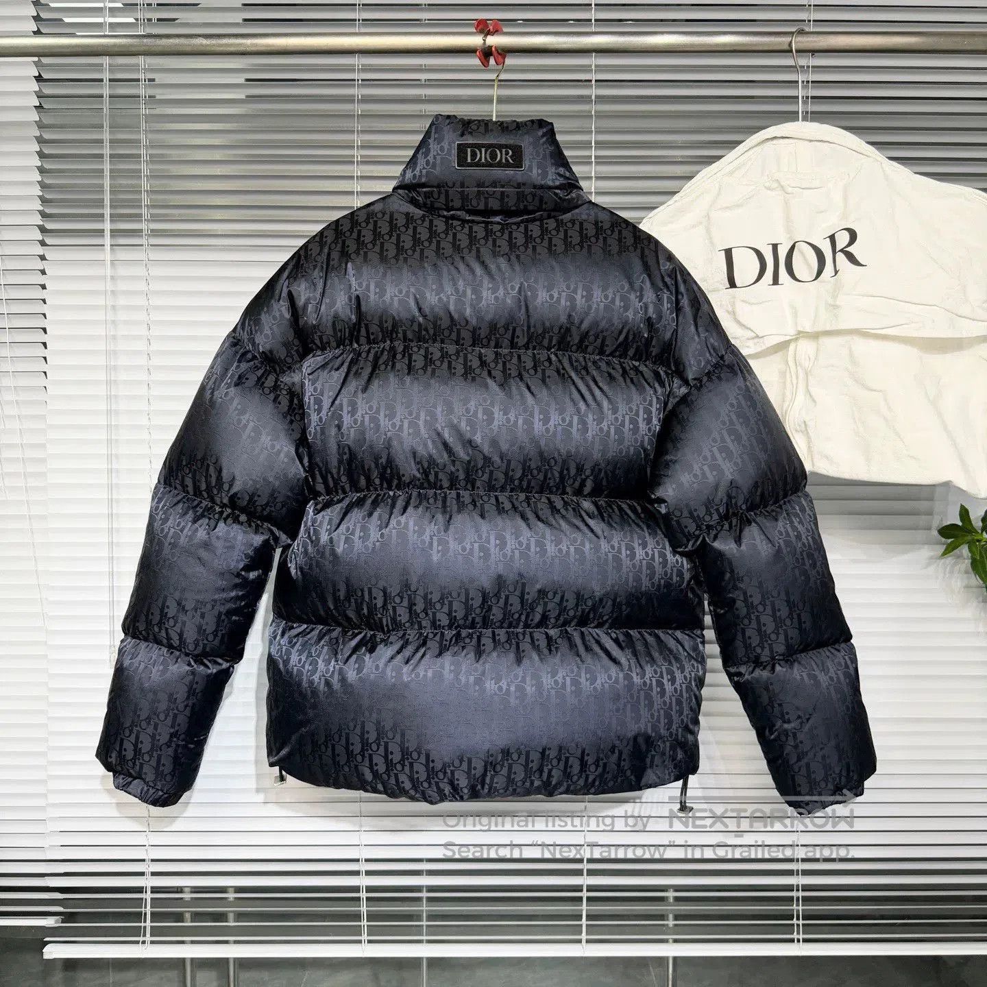 Dior dior oblique black down jacket size 48. Size US L / EU 52-54 / 3 - 2 Thumbnail