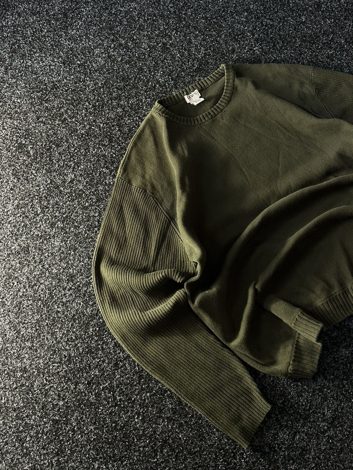 Levi's 🚨AVANT-GARDE RED TAB Levi’s Vintage Knit Sweater y2k dstrs Size US XL / EU 56 / 4 - 2 Thumbnail