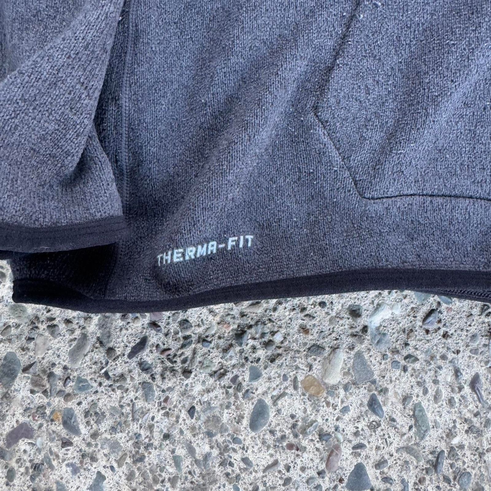 Nike Nike therma fit hoodie Size US L / EU 52-54 / 3 - 3 Thumbnail