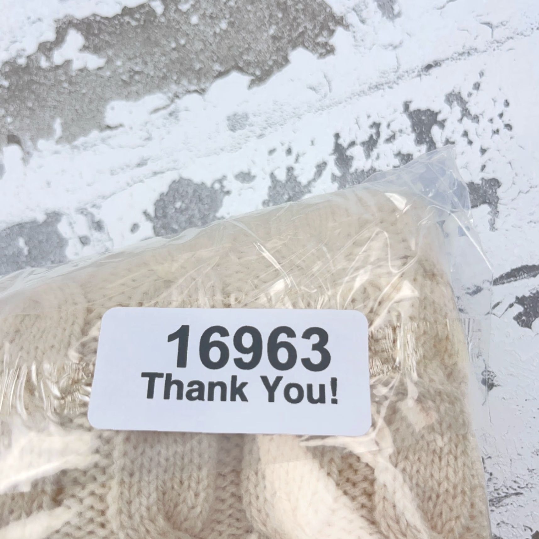 Vintage VINTAGE Lord Jeff Sweater Men L White Cable-Knit Pullover Size US L / EU 52-54 / 3 - 8 Thumbnail