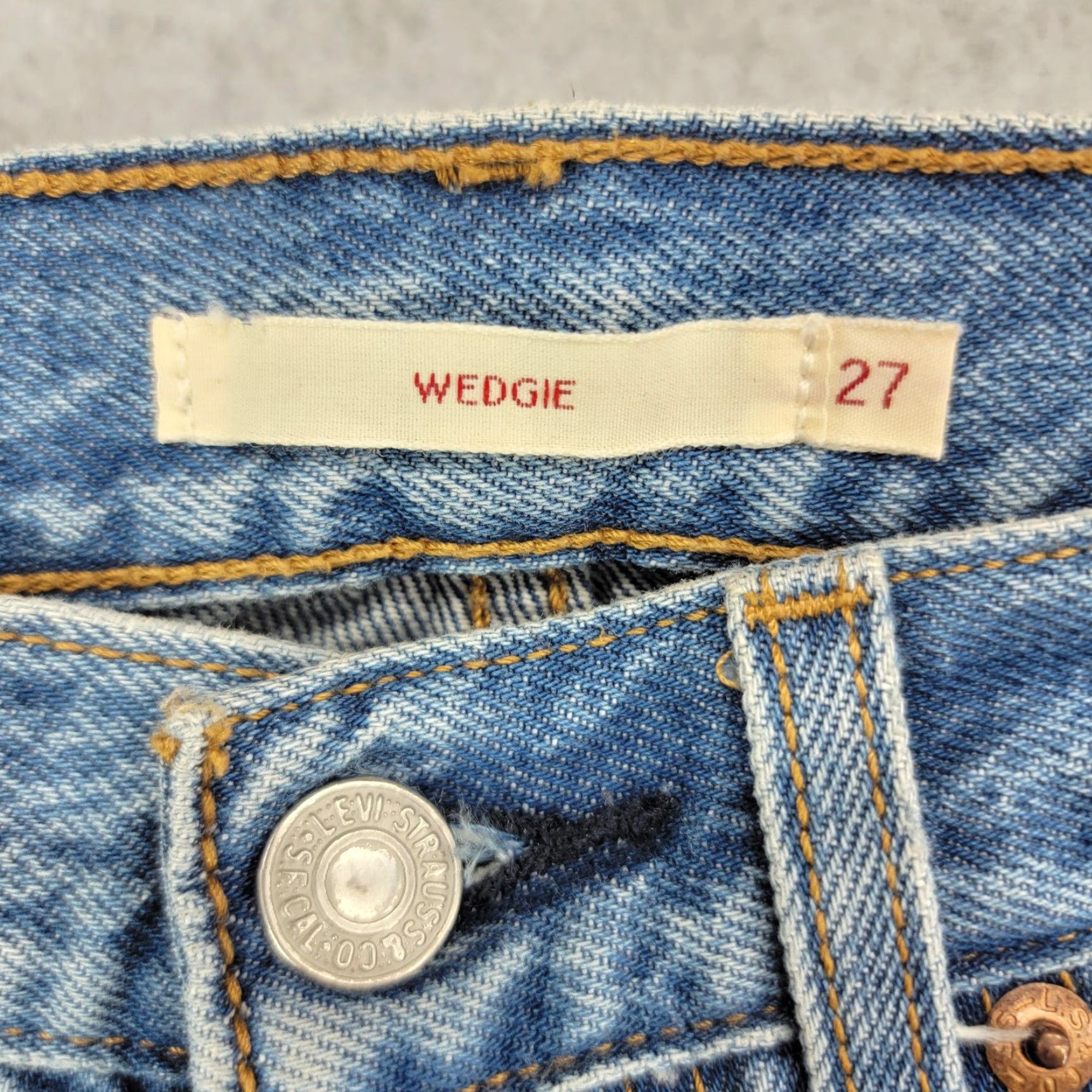 Levi's Levi's Jeans Womens 27 Blue Wedgie High Rise Button Fly Distressed Raw Hem Jeans Size 27" / US 4 / IT 40 - 4 Thumbnail