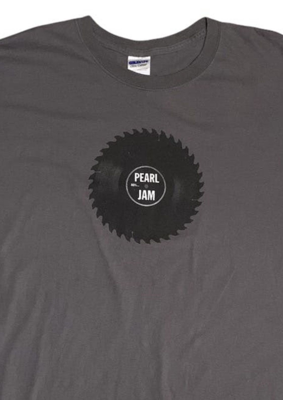 Band Tees Vintage Y2k Pearl Jam 33 1/3 Tour 2010 T Shirt Size US XL / EU 56 / 4 - 1 Thumbnail