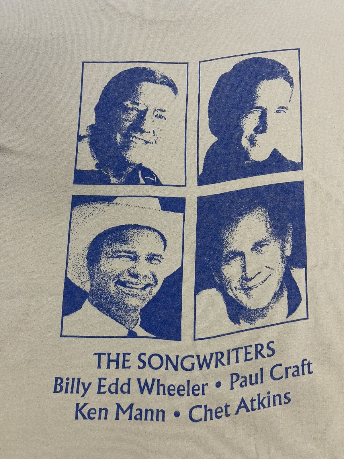 Band Tees VINTAGE THE OUTER BANKS SONGS AND LEGENDS TEE VERY RARE Size US L / EU 52-54 / 3 - 6 Thumbnail
