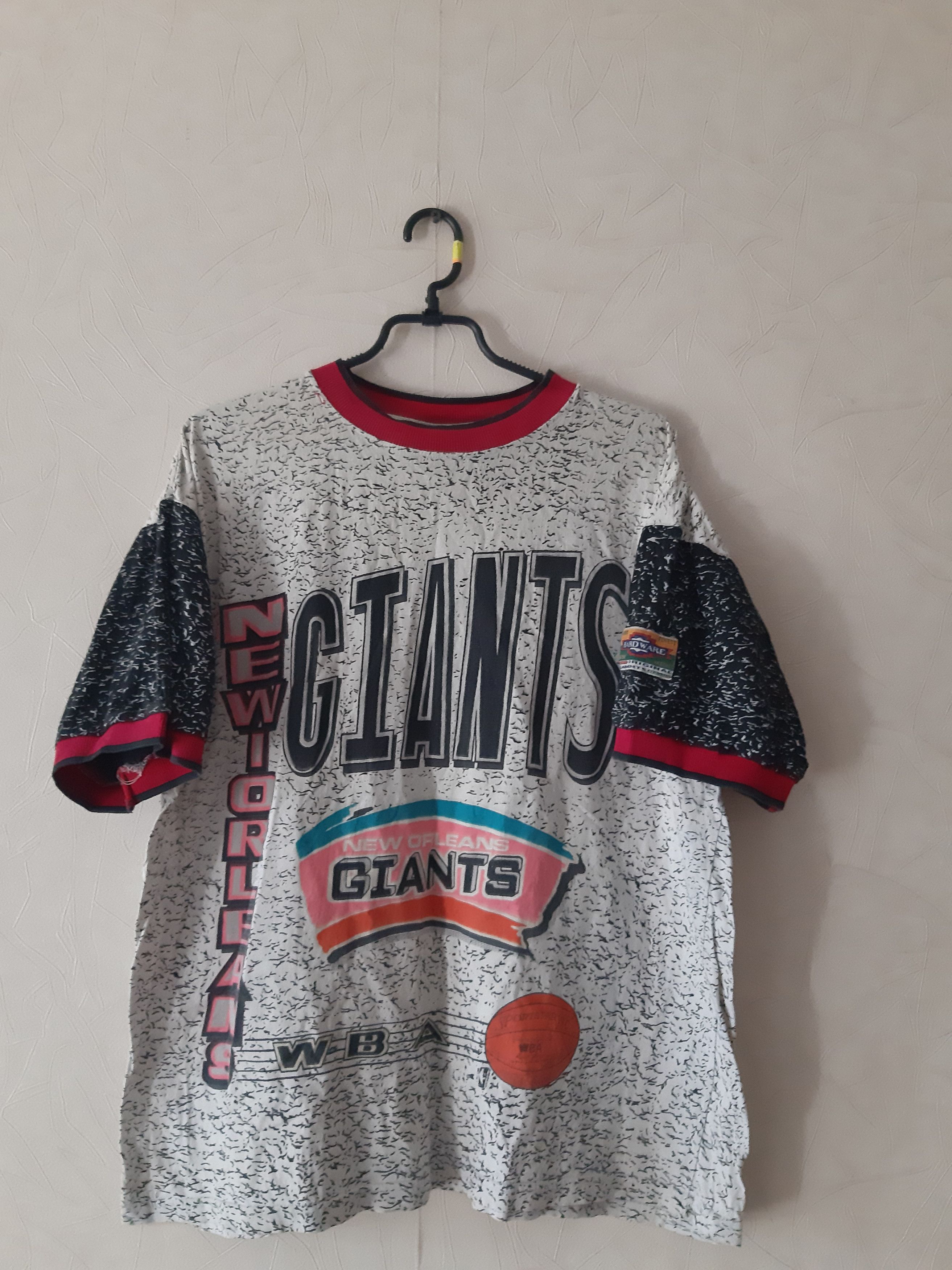 Vintage Vintage New Orleans Giants 1980/1990 shirt Size US L / EU 52-54 / 3 - 1 Thumbnail