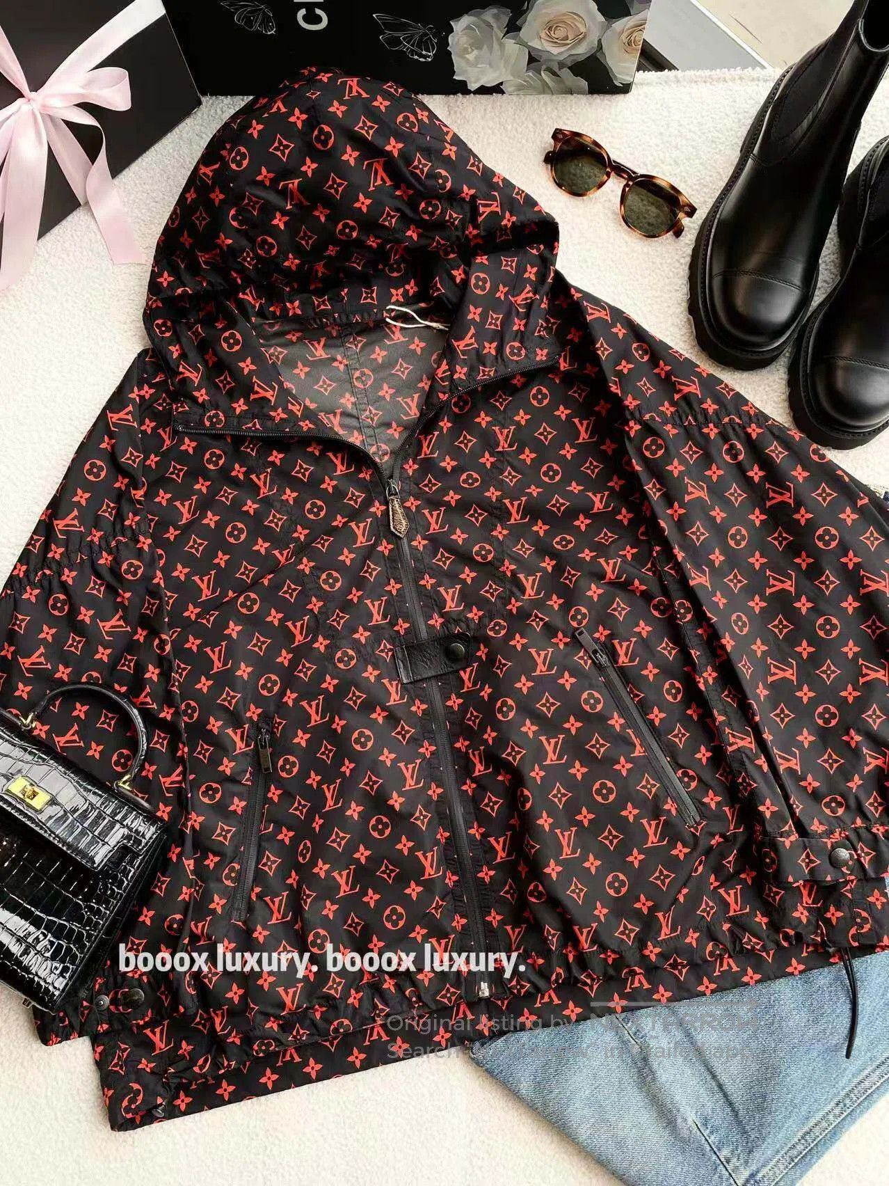 Louis Vuitton Louis Vuitton Black and red printed logo jacket| Size XXS / US 00 / IT 34 - 1 Thumbnail