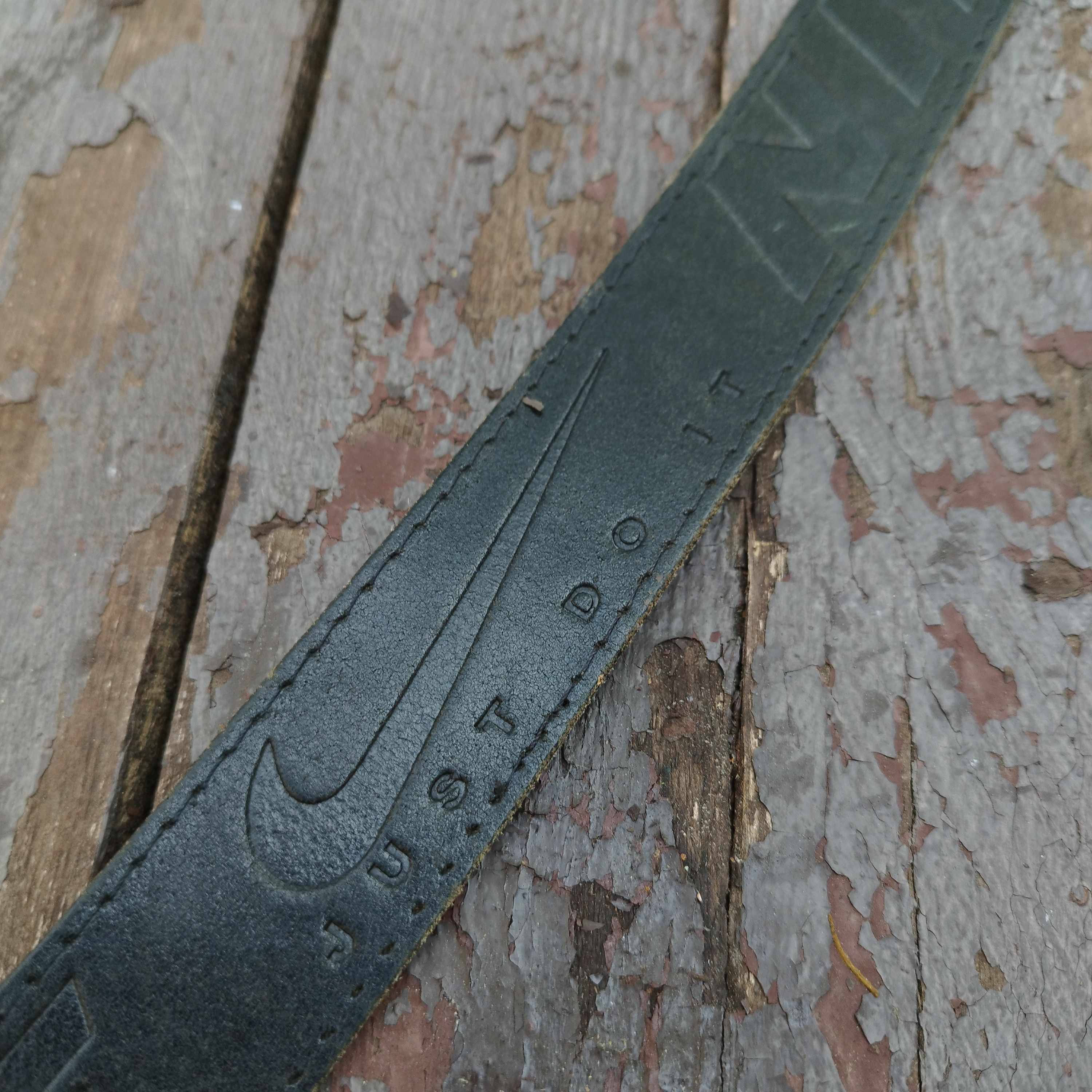 Nike Vintage Nike Swoosh Logo Metal Buckle Leather Belt Rare Size ONE SIZE - 6 Thumbnail