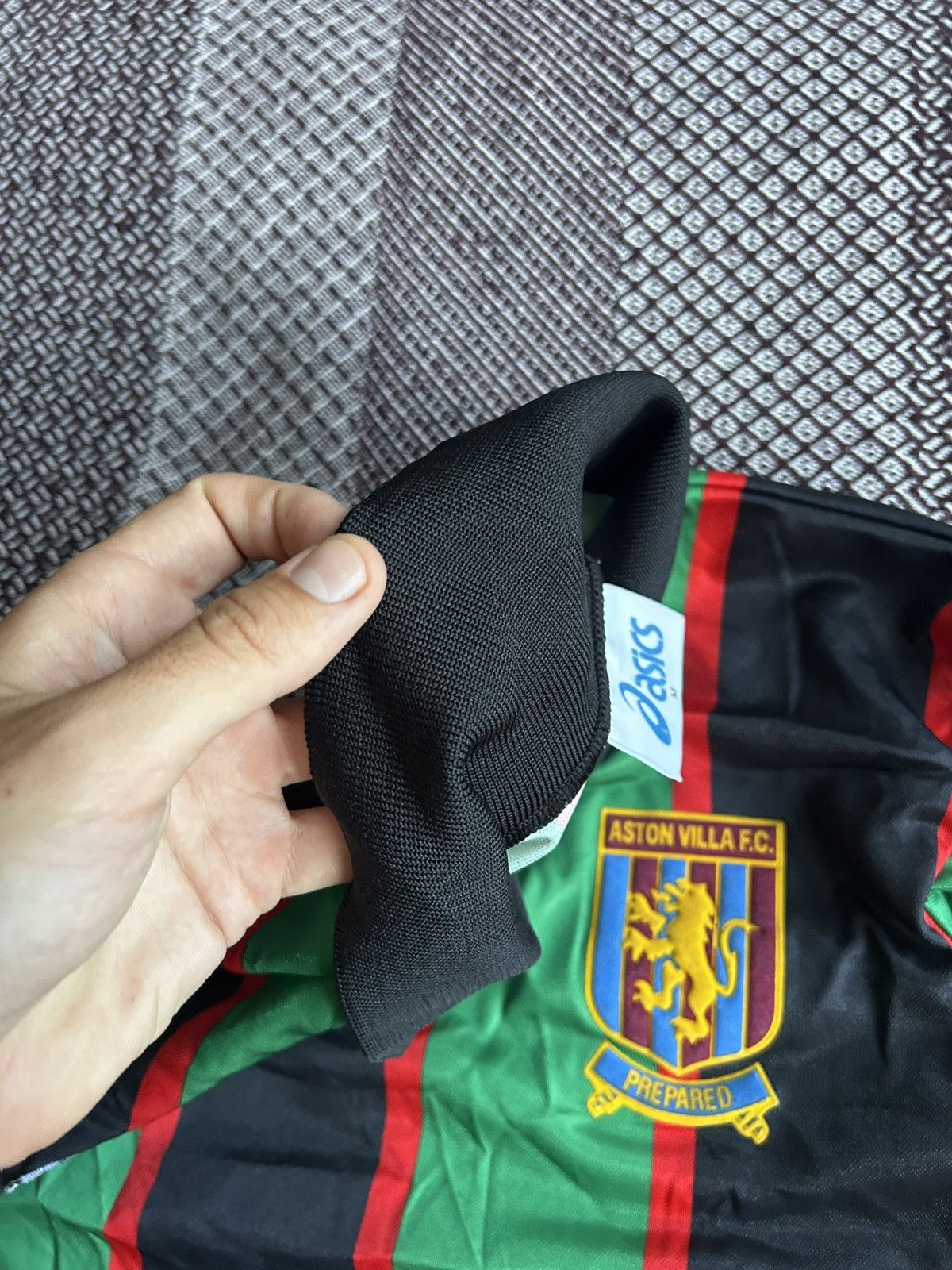 Umbro Vintage Aston Villa 1993/95 Asics Away Football Shirt Jersey Size US M / EU 48-50 / 2 - 10 Thumbnail