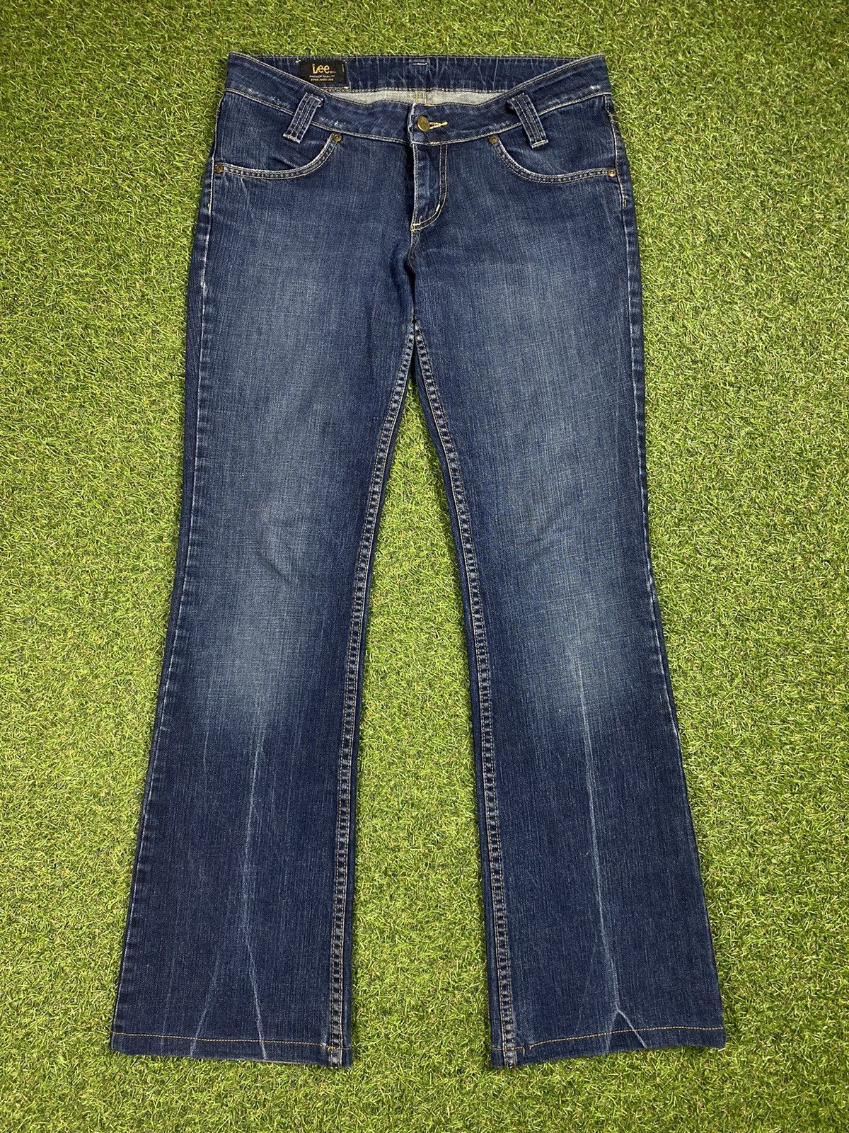 Lee × Vintage Vintage 90s Lee Flare jeans Japanese denim faded streetwear Size 30" / US 8 / IT 44 - 1 Thumbnail