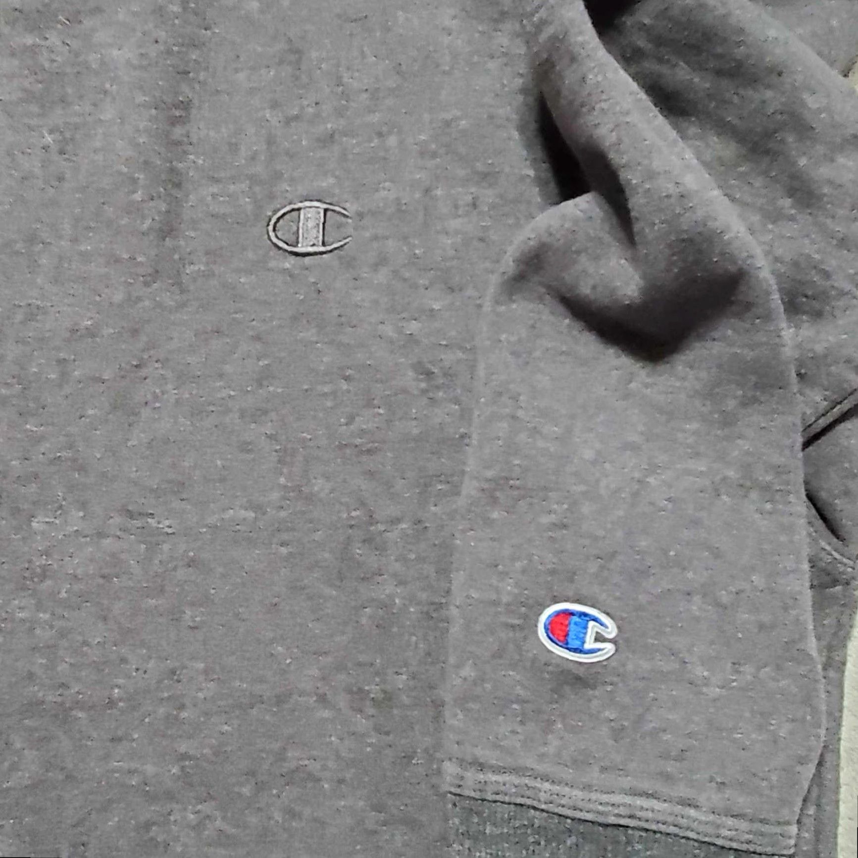 Champion VINTAGE? No, it's not vintage. Champion Sweater Mens Large Gray Pullover Heavy Cotton Long Sleeve L Size US L / EU 52-54 / 3 - 6 Thumbnail