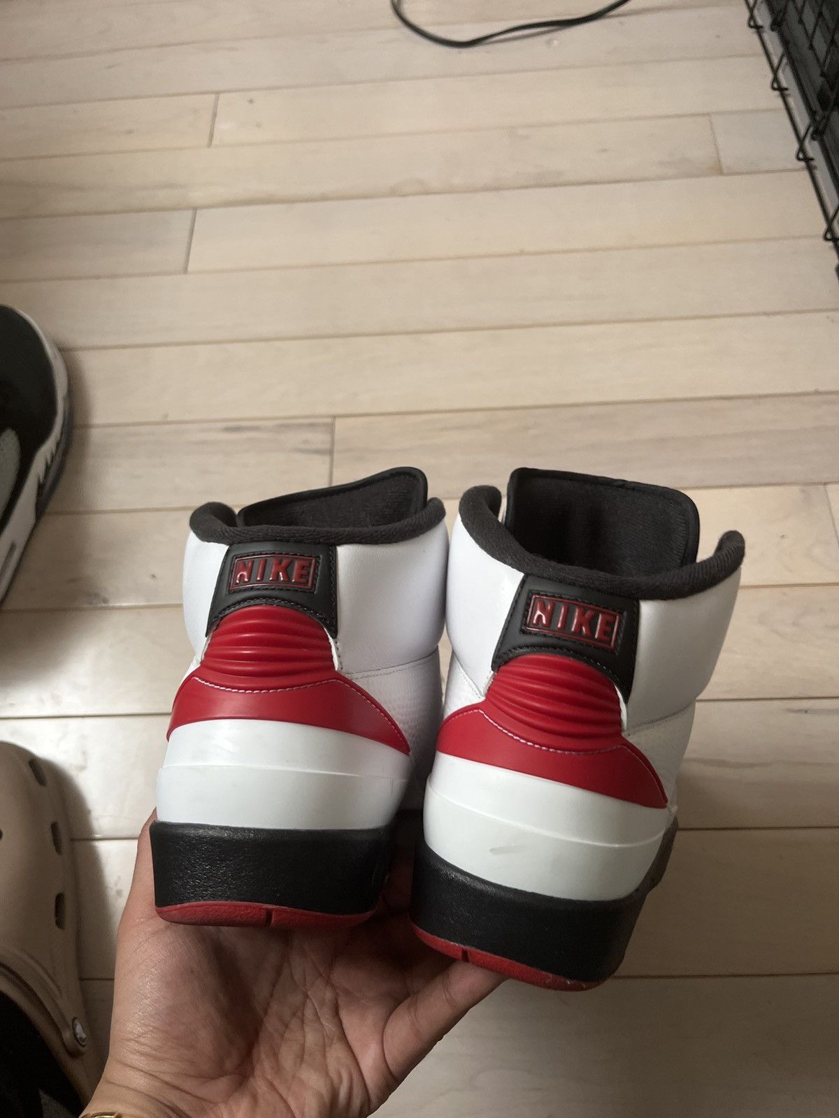 Jordan Brand Chicago 2s Size US 11 / EU 44 - 4 Thumbnail