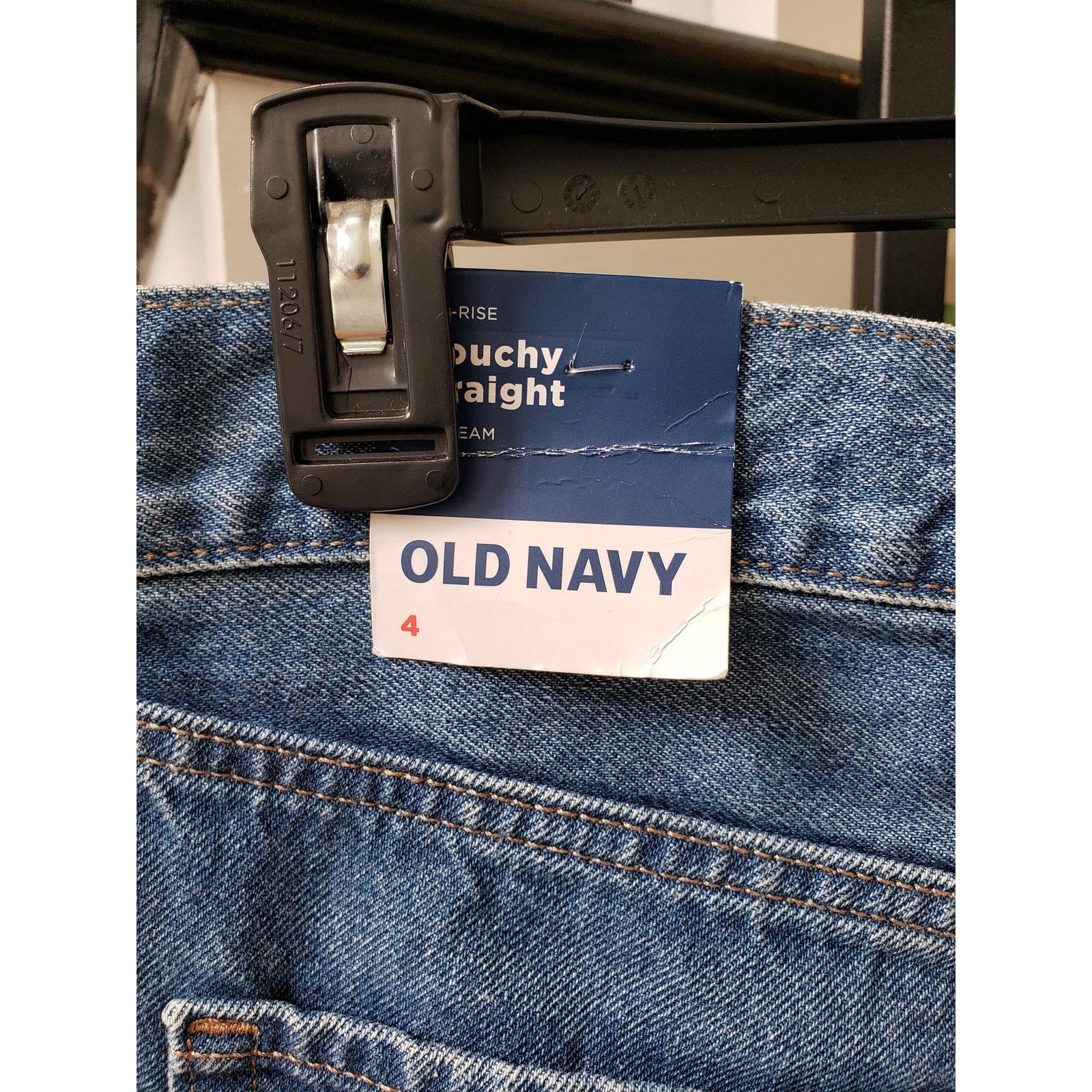 Old Navy Old Navy Cut Off Shorts Women Size 4 Blue High Rise Straight Size 27" / US 4 / IT 40 - 4 Thumbnail