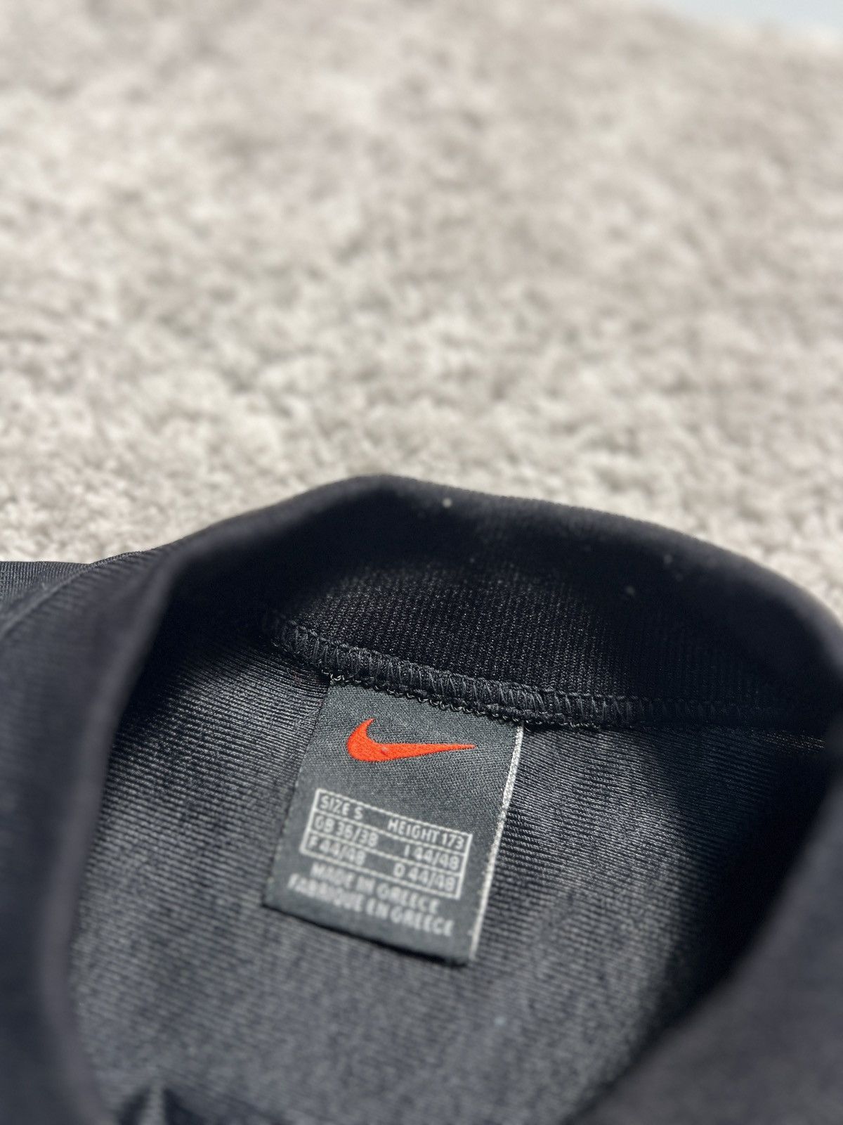 Nike × Vintage Vintage Nike Big logo sweatshirt Rare Size US S / EU 44-46 / 1 - 5 Thumbnail