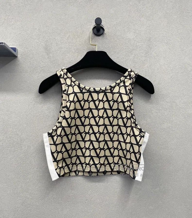 Valentino Valentino FW23 Letter Full Print Set Size S / US 4 / IT 40 - 3 Thumbnail