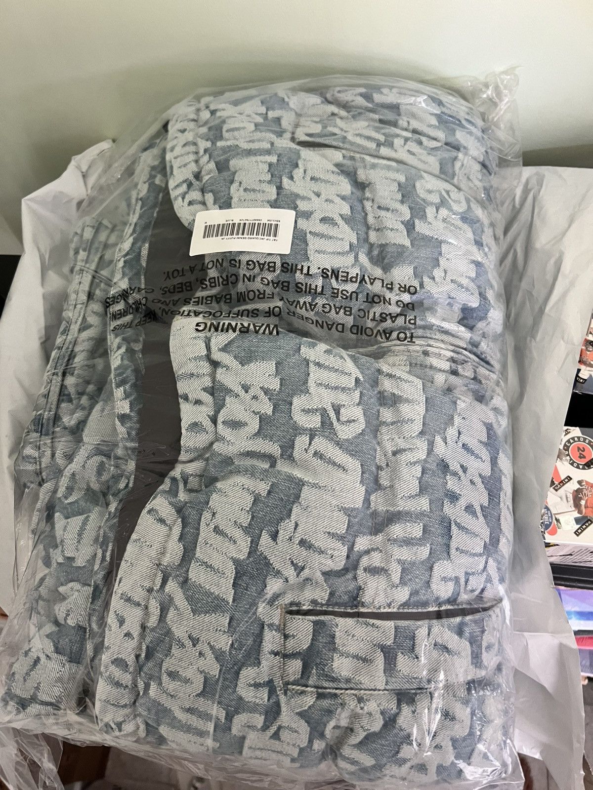 Supreme Fat Tip Jacquard Denim Puffer Jacket Sz M Size US M / EU 48-50 / 2 - 3 Thumbnail