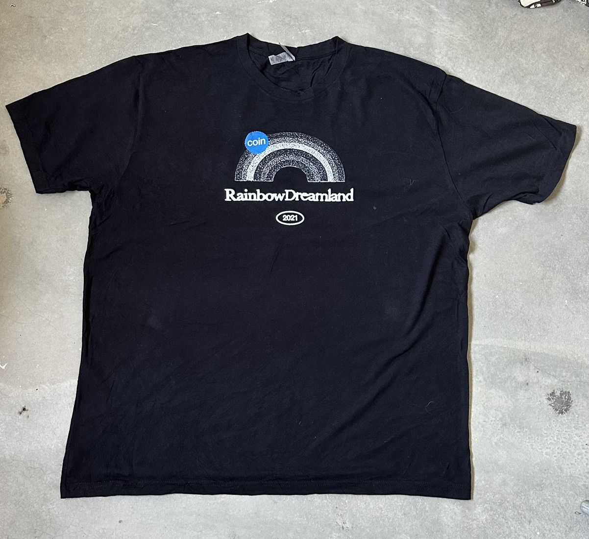 Band Tees COINS BAND RAINBOW DREAMLAND TOUR TEE Size US XXL / EU 58 / 5 - 1 Thumbnail