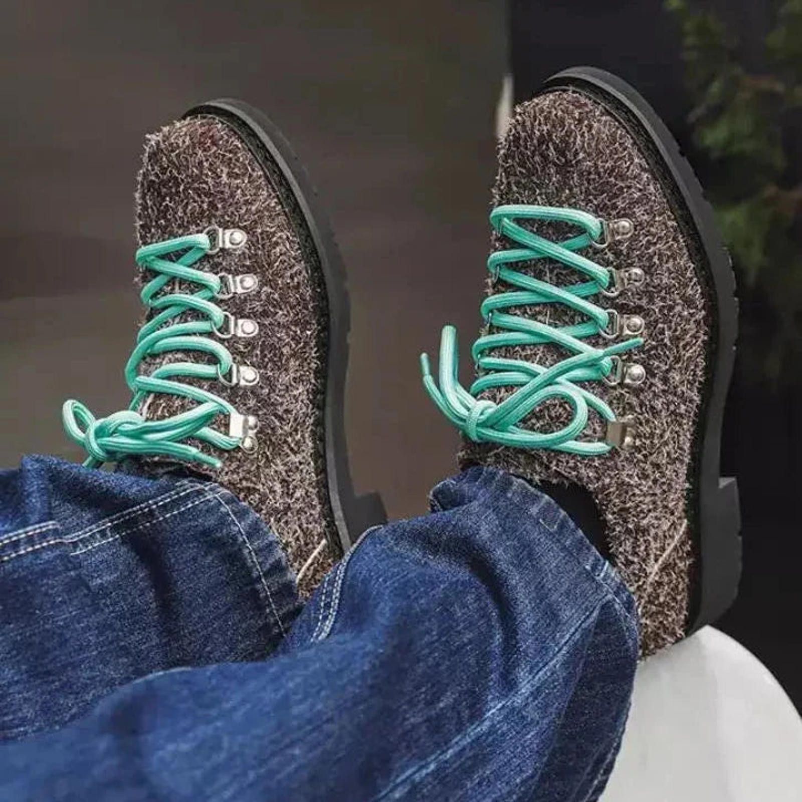 Other Textured Shag Hiking Derby Shoes Size US 8 / EU 41 - 2 Thumbnail