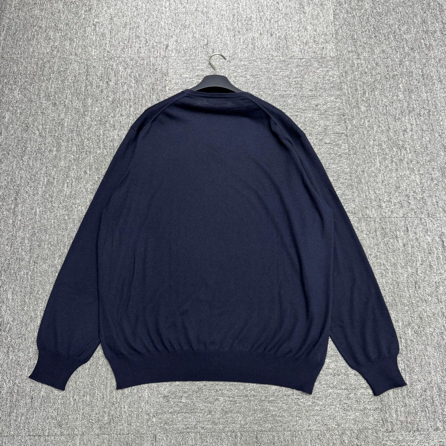 Loro Piana Loro Piana V-neck cashmere knit sweater 58 99 New Size US XXL / EU 58 / 5 - 5 Thumbnail
