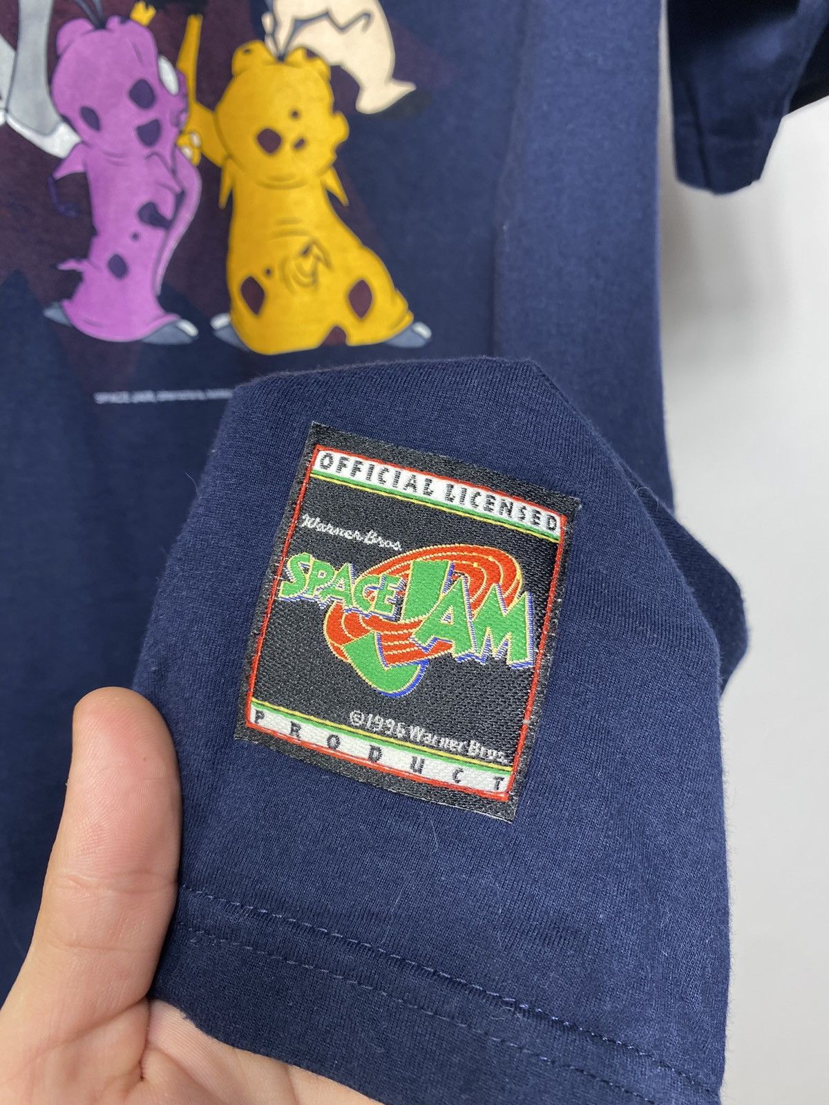 Nutmeg Vintage 1996 Space Jam Looney Tunes Taz Team Nutmeg T-shirt Size US XL / EU 56 / 4 - 7 Thumbnail