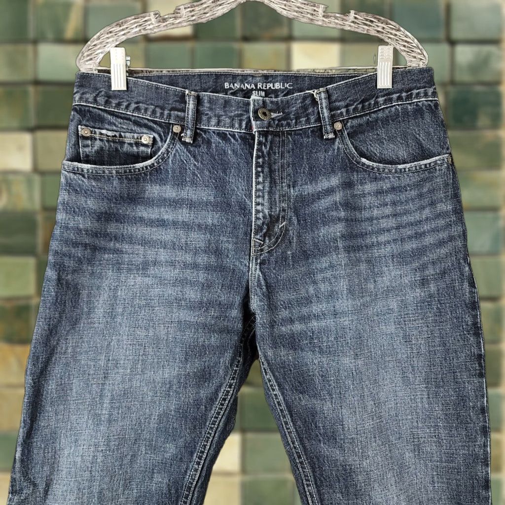 Banana Republic BANANA REPUBLIC Slim Straight Jeans Size 34x31 Blue Mens Size US 34 / EU 50 - 1 Thumbnail