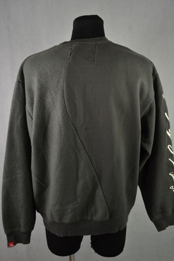Jungles Jungles Jungles Ying Yang Crewneck L Size US L / EU 52-54 / 3 - 2 Thumbnail