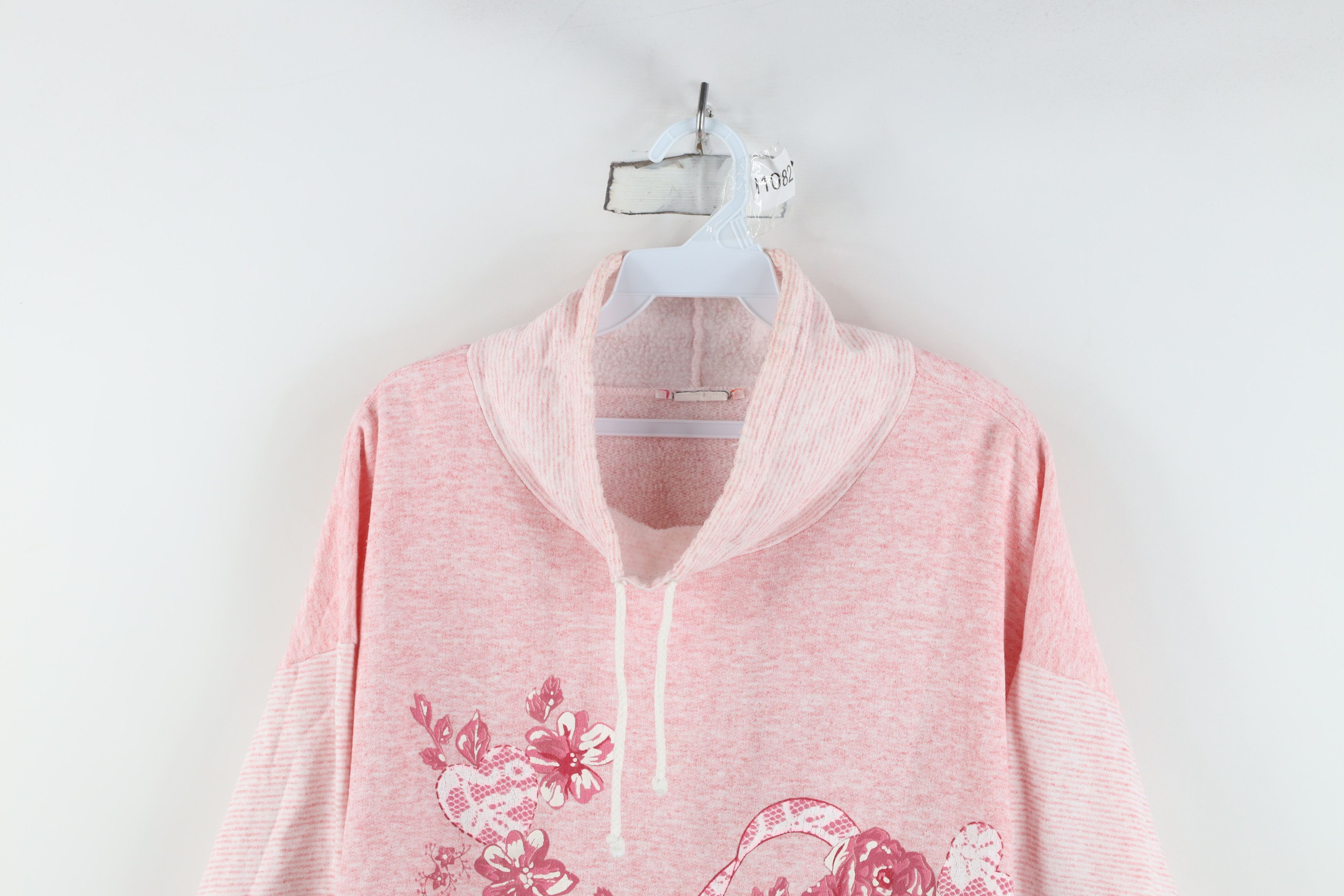 Vintage Vintage 90s Streetwear Lace Flower Heart Sweatshirt Pink Size L / US 10 / IT 46 - 2 Thumbnail