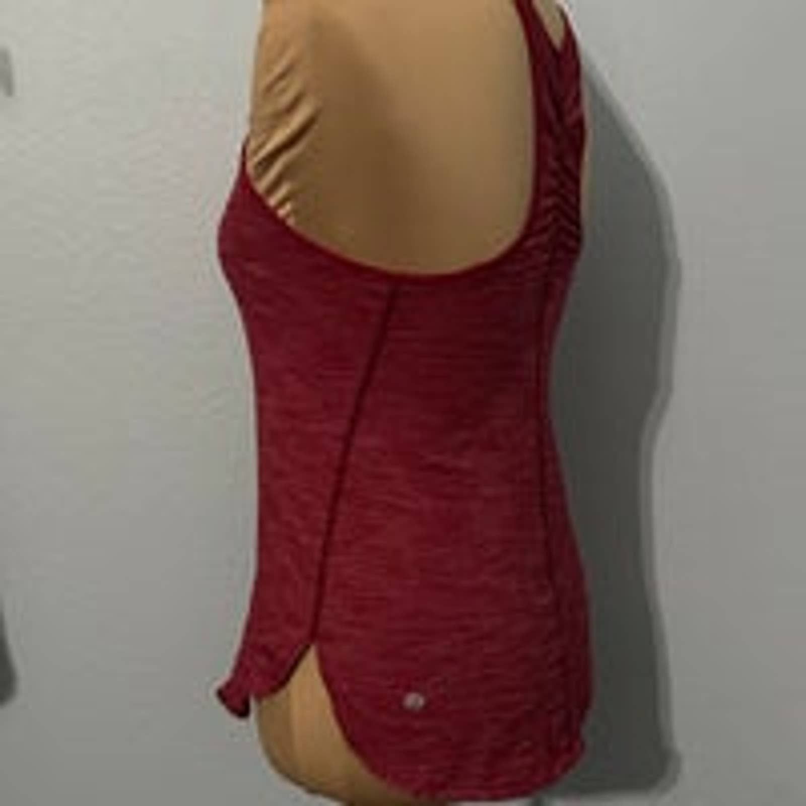 Lululemon lululemon tank top Size M / US 6-8 / IT 42-44 - 2 Thumbnail