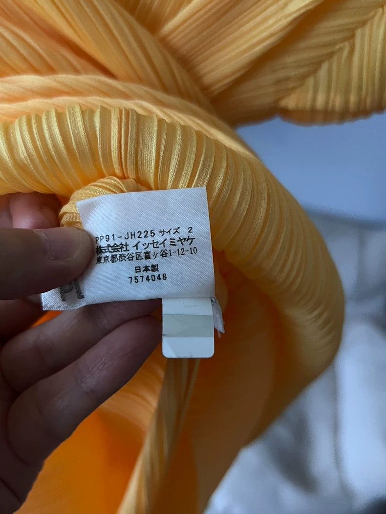 Issey Miyake issey miyake size:one size Yellow dress Size XS / US 0-2 / IT 36-38 - 4 Thumbnail