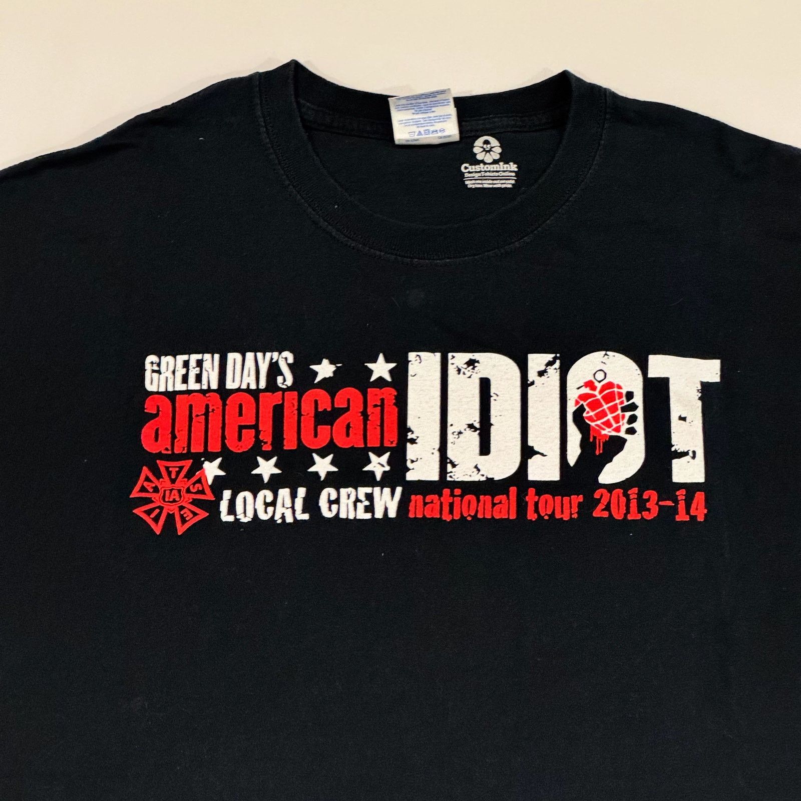 Vintage Green Day American Idiot 2013 Tour TShirt Size US XL / EU 56 / 4 - 3 Thumbnail