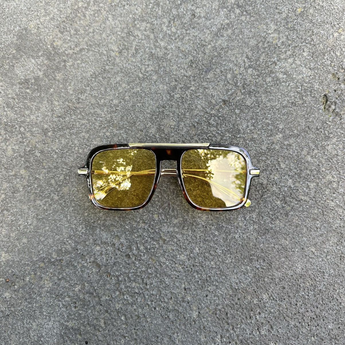 Other SUNGLASSES BRAND NEW CLASSIC RETRO VINTAGE KD8082-03 Size ONE SIZE - 1 Thumbnail