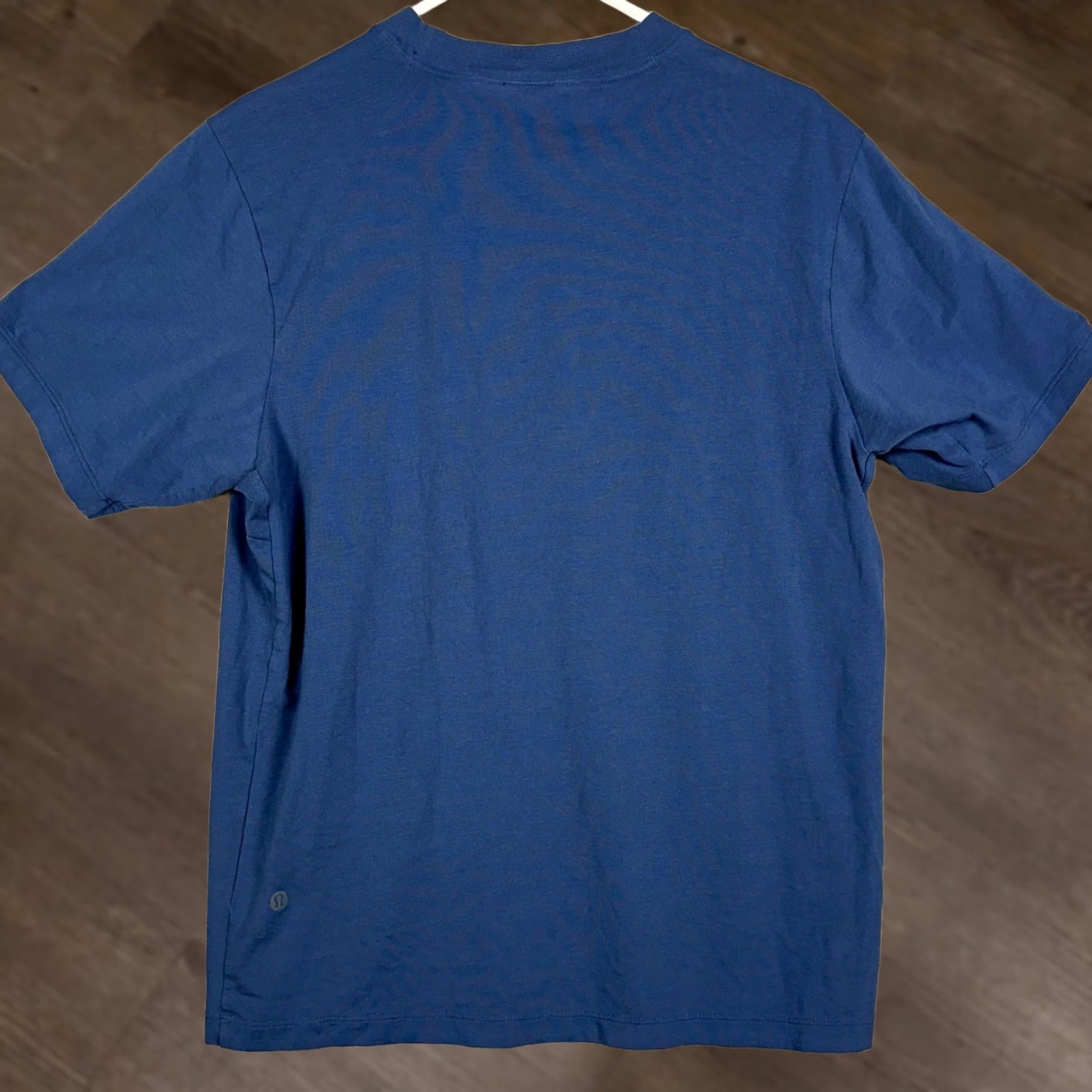 Lululemon Lululemon T-Shirt Mens M Blue Short Sleeve Crewneck Logo Athletic Tee EUC Size US M / EU 48-50 / 2 - 1 Thumbnail